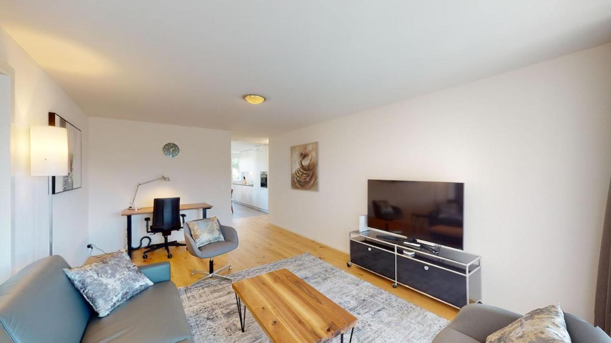 Apartment But Quiet 1br - Sun 6 *