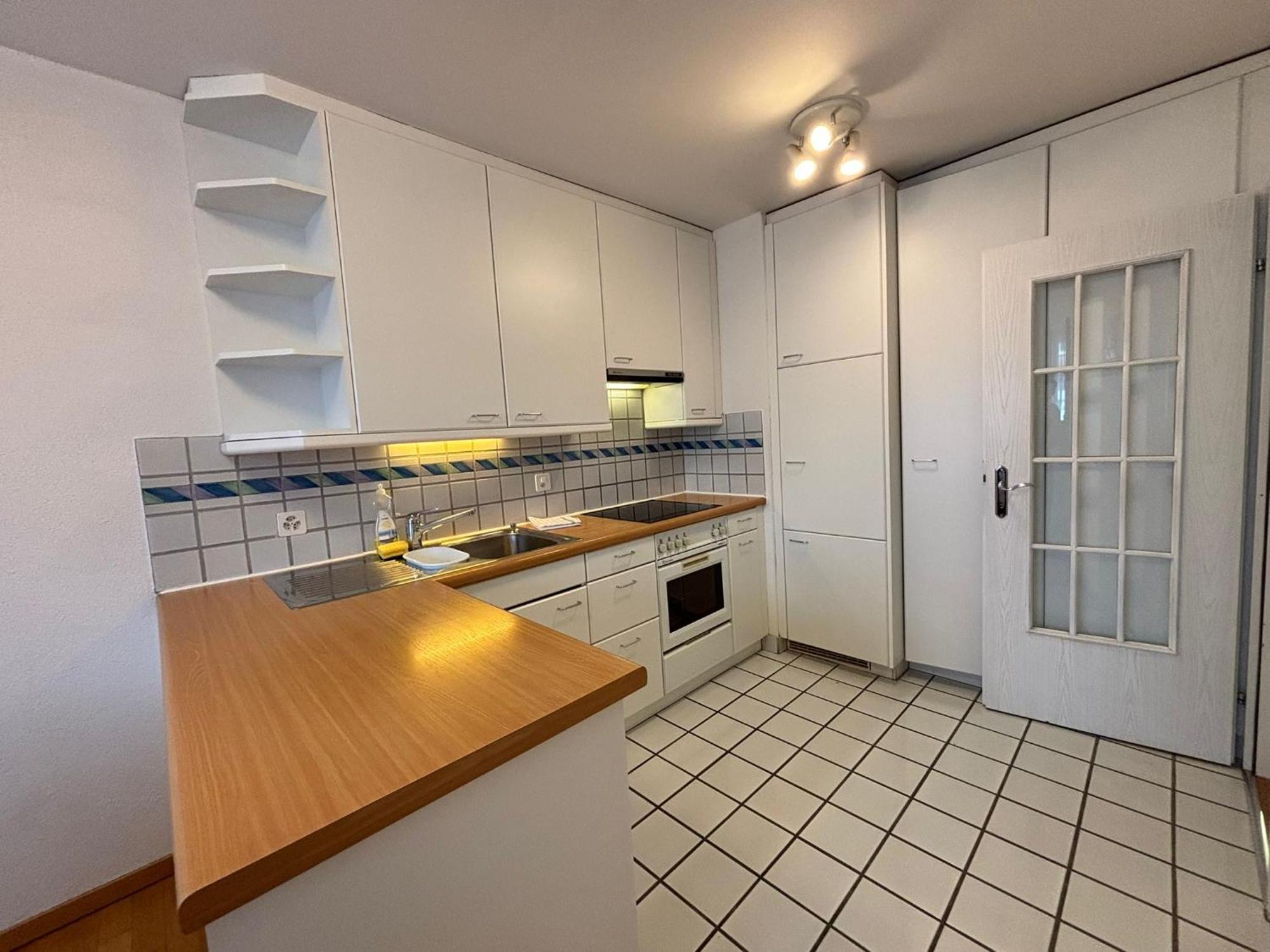 Apartment 1br Near - Joy St3 R Zurich