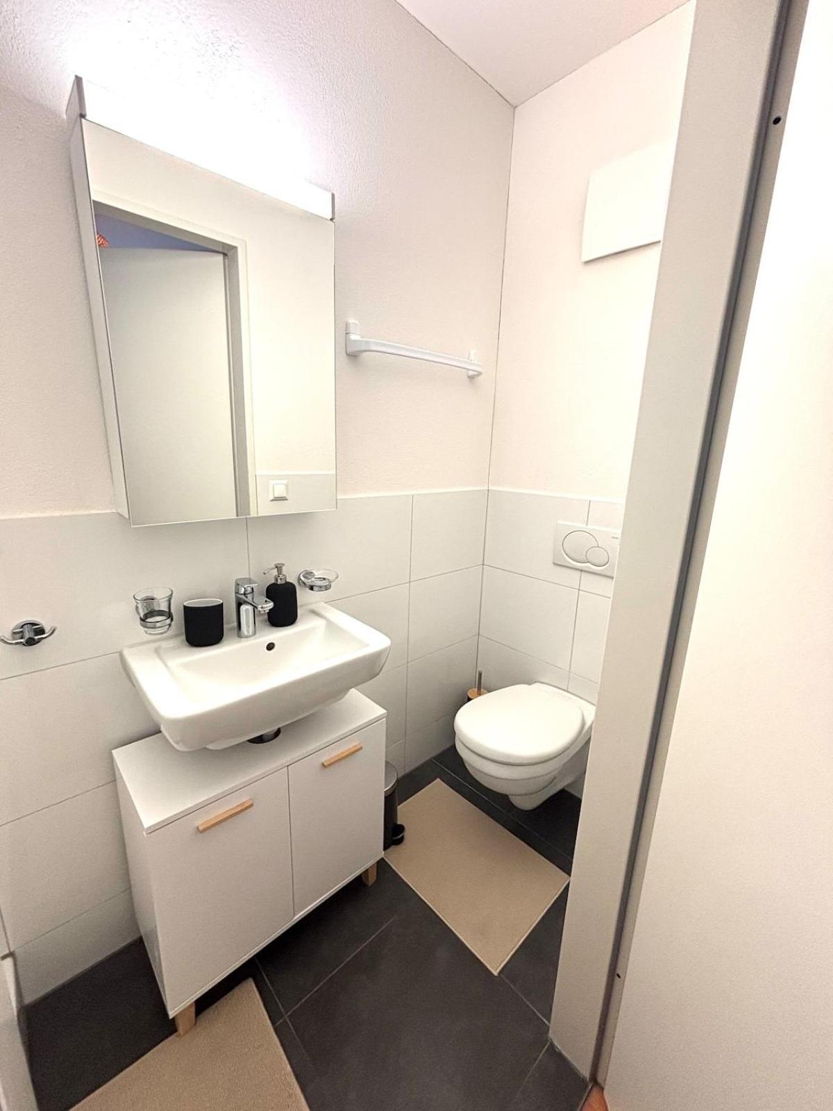 Apartment Helle Im Herzen Von 24h Checkin *