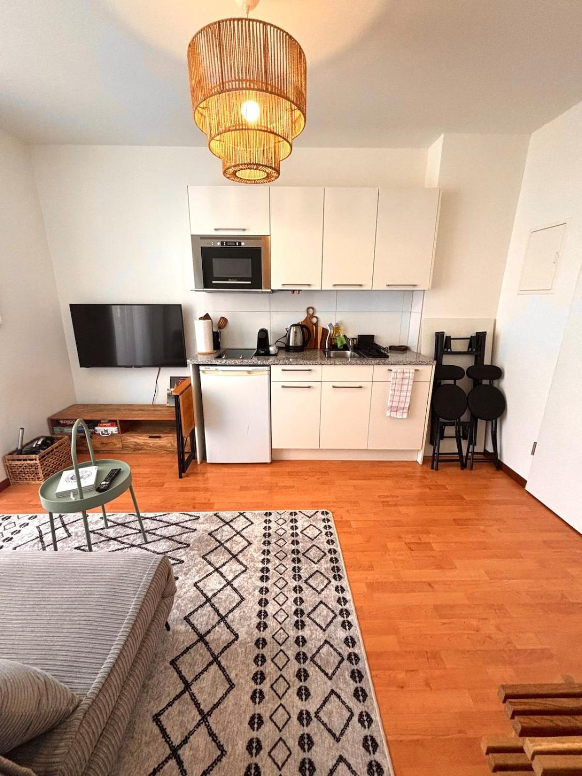 Helle Im Herzen Von 24h Checkin