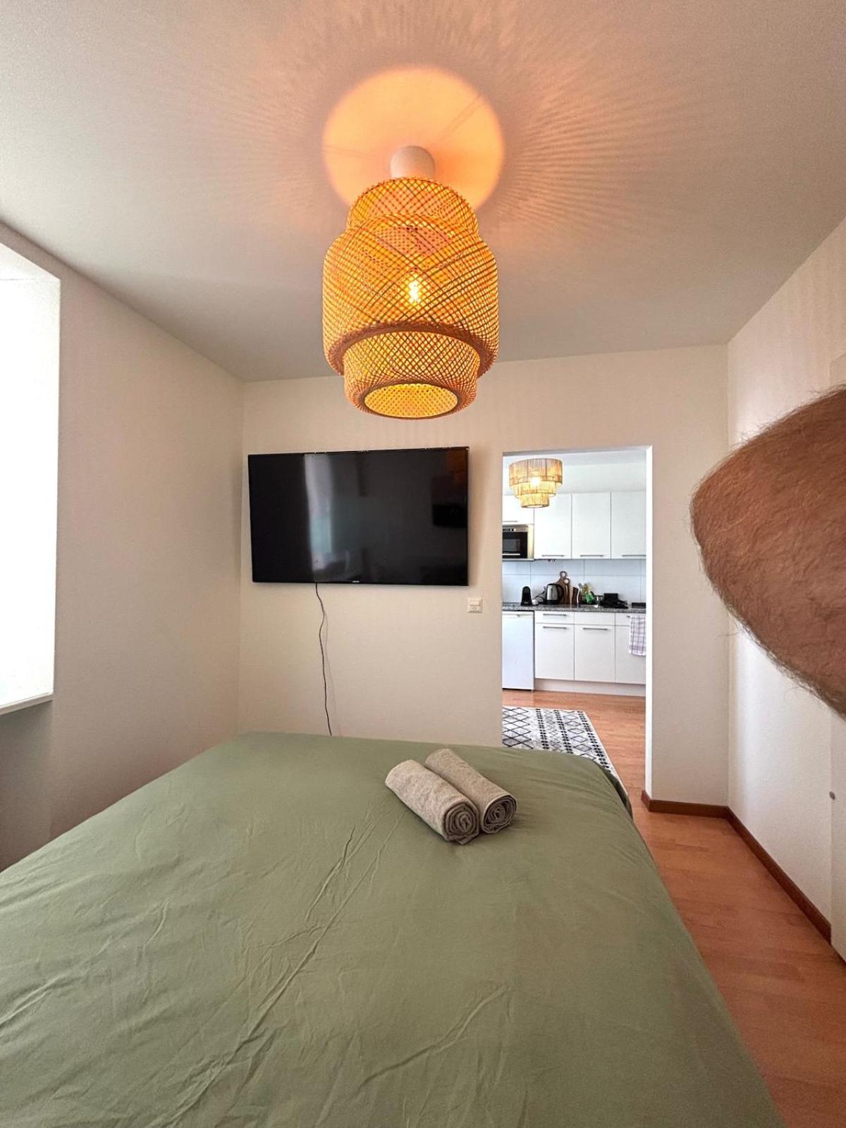 Helle Im Herzen Von 24h Checkin * Zurich