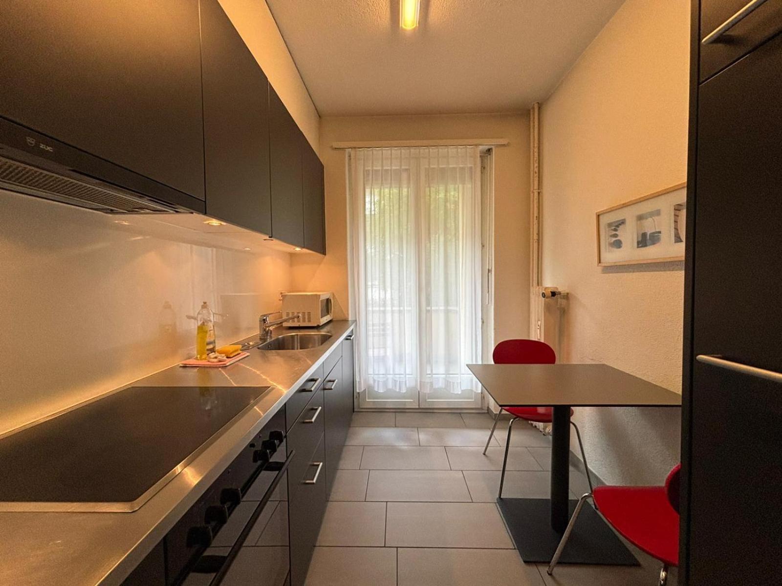 Apartment Spacious 1br Near And Opera - Mill 3 11