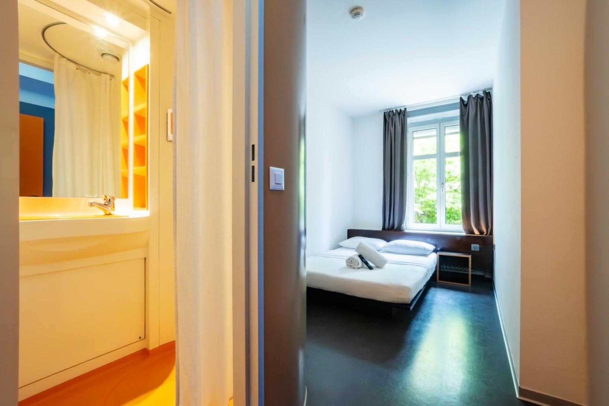 Hotel Easyhotel Centre