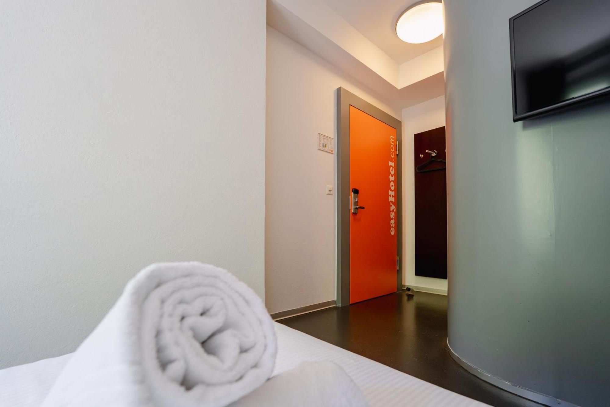 Hotel Easyhotel Centre