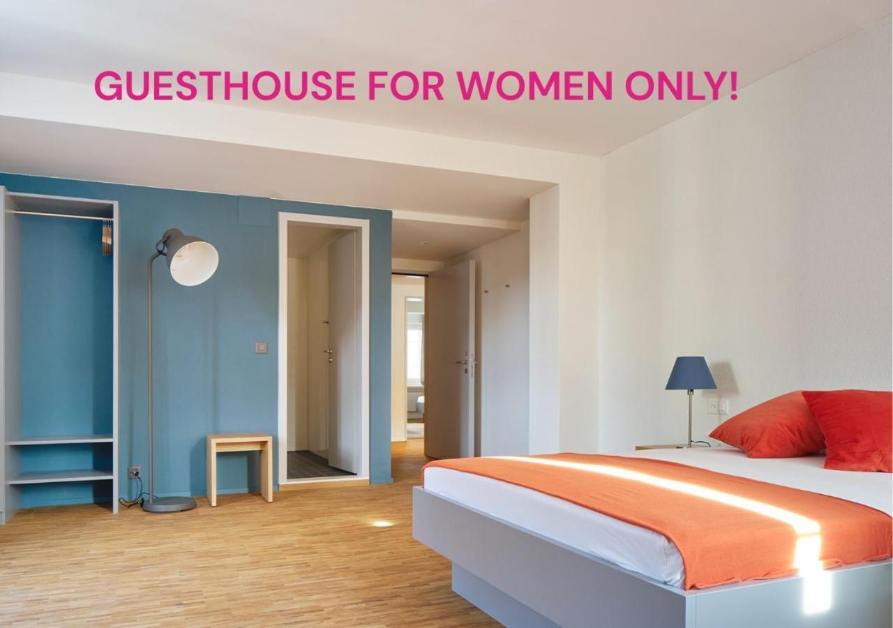 Josephine's - Women Only With Rooftop And Community Area Guest house 3*