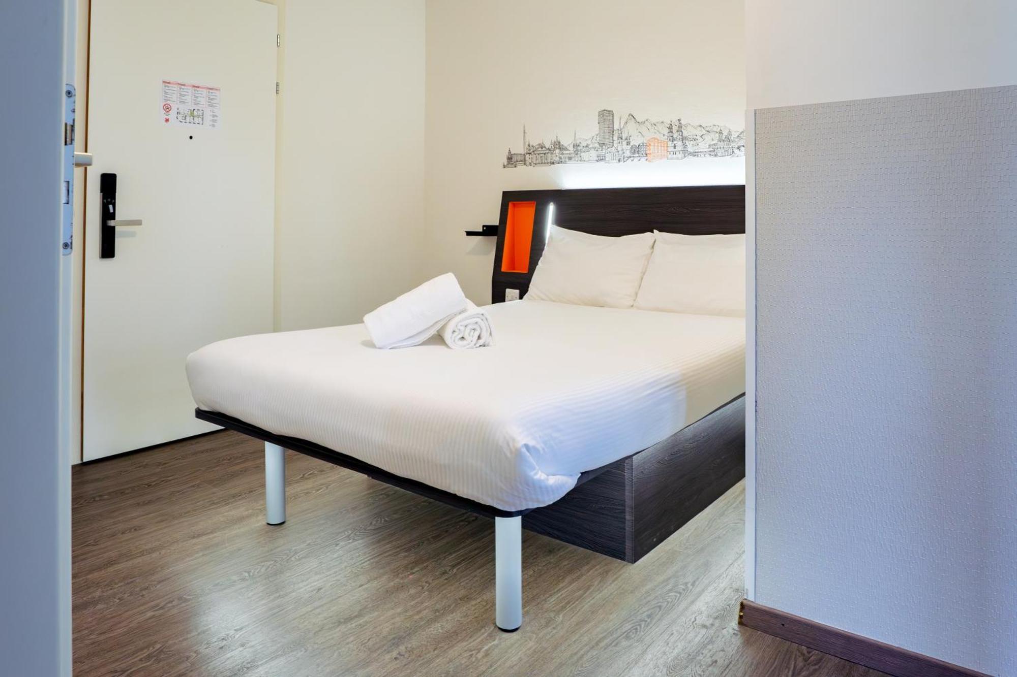 Easyhotel West Hotel Zurique