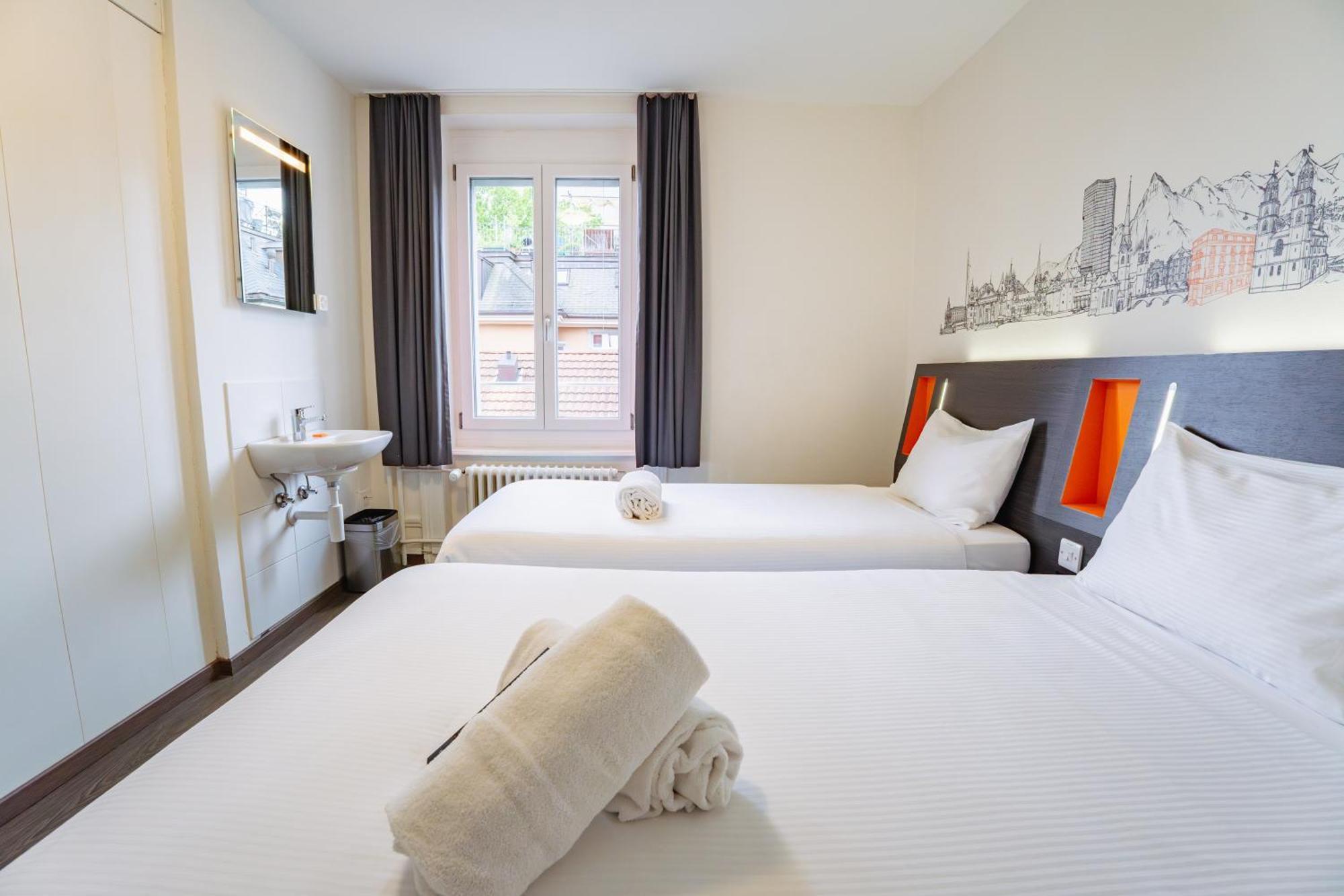 Easyhotel West Zurique