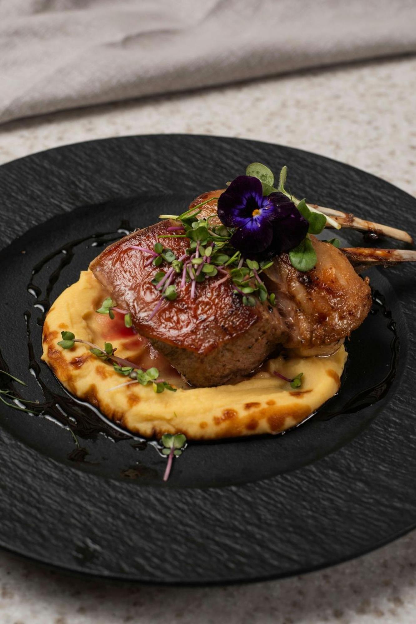 Neues Schloss Privat Zurich, Autograph Collection 5* Zurich