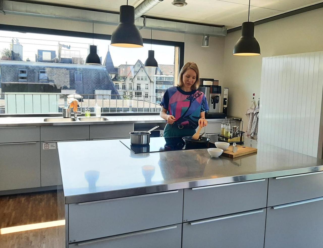 Guest house Josephine's - Women Only With Rooftop And Community Area