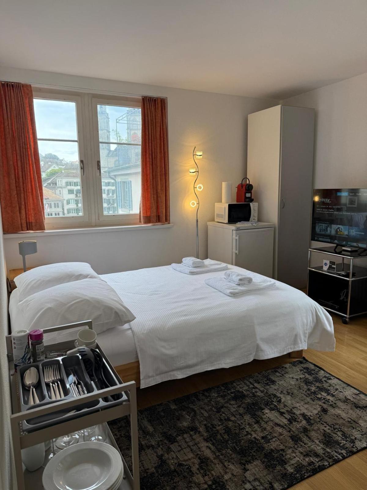 Charming Riverside - Stork 41 Apartment *