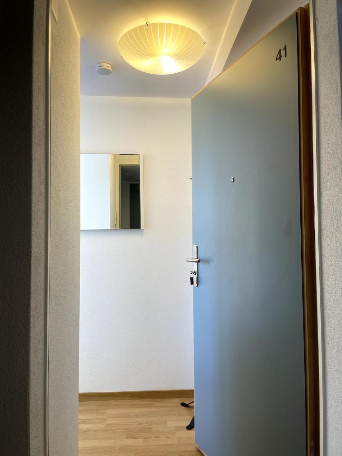 Apartment Charming Riverside - Stork 41 Zurich