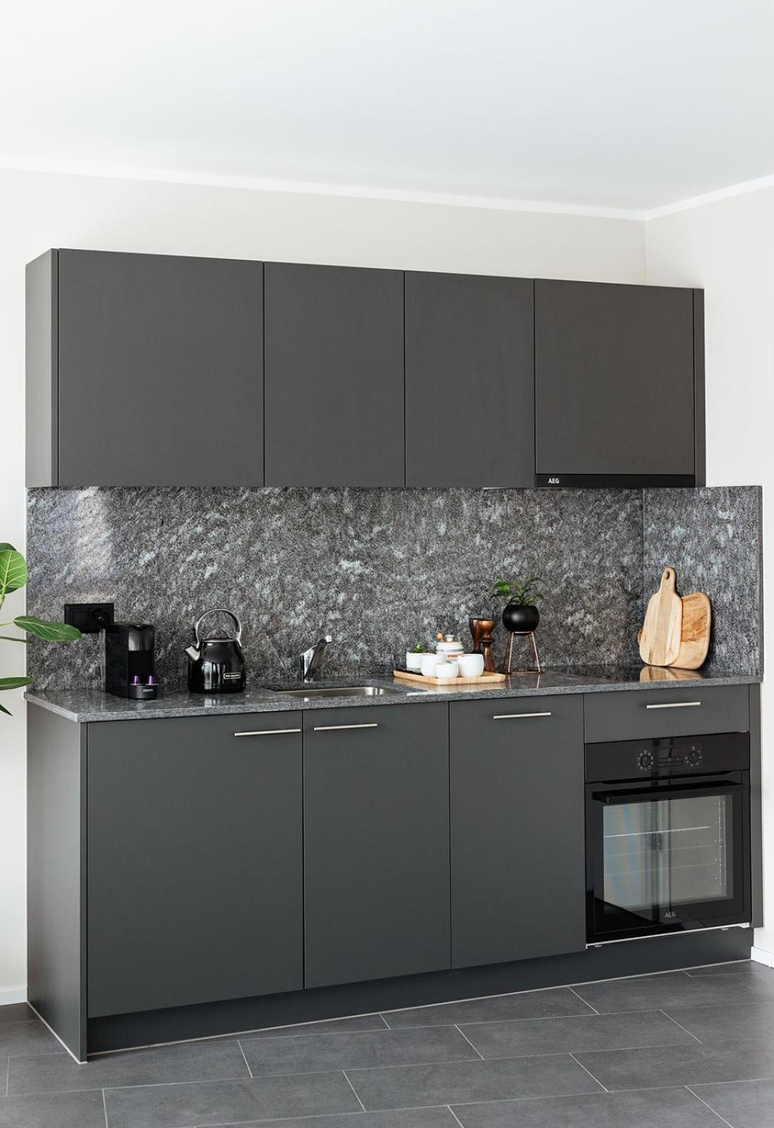 Aparthotel Lamira Serviced 3*