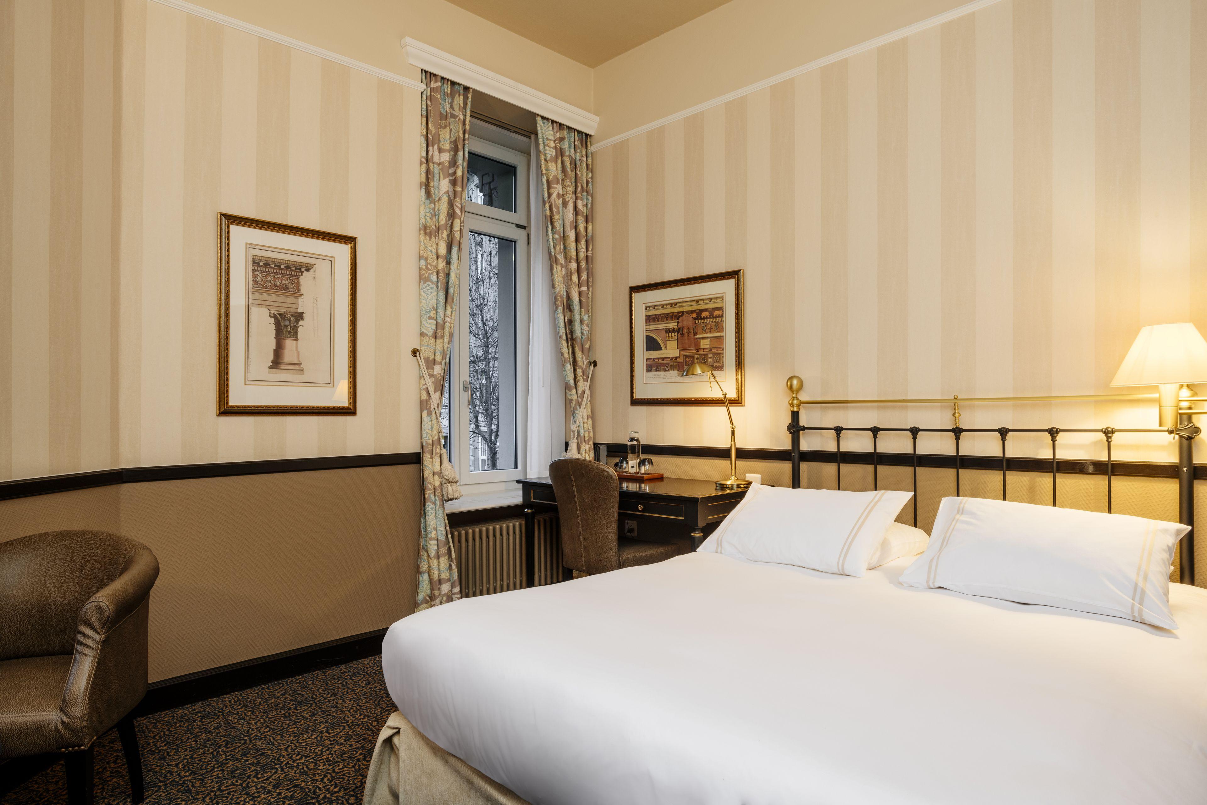 Small Luxury Ambassador Hotel 4*