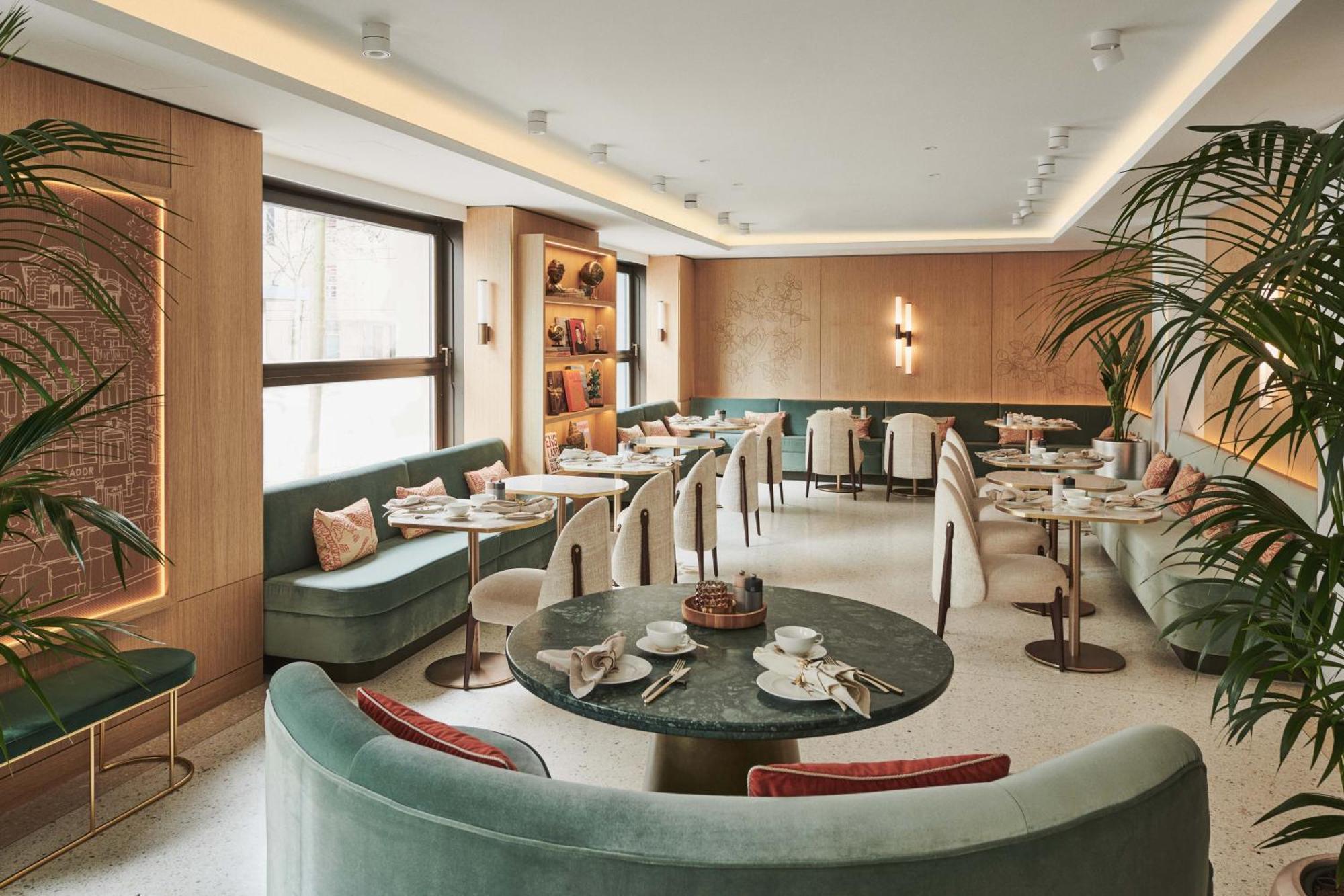 Small Luxury Ambassador Hotel 4*