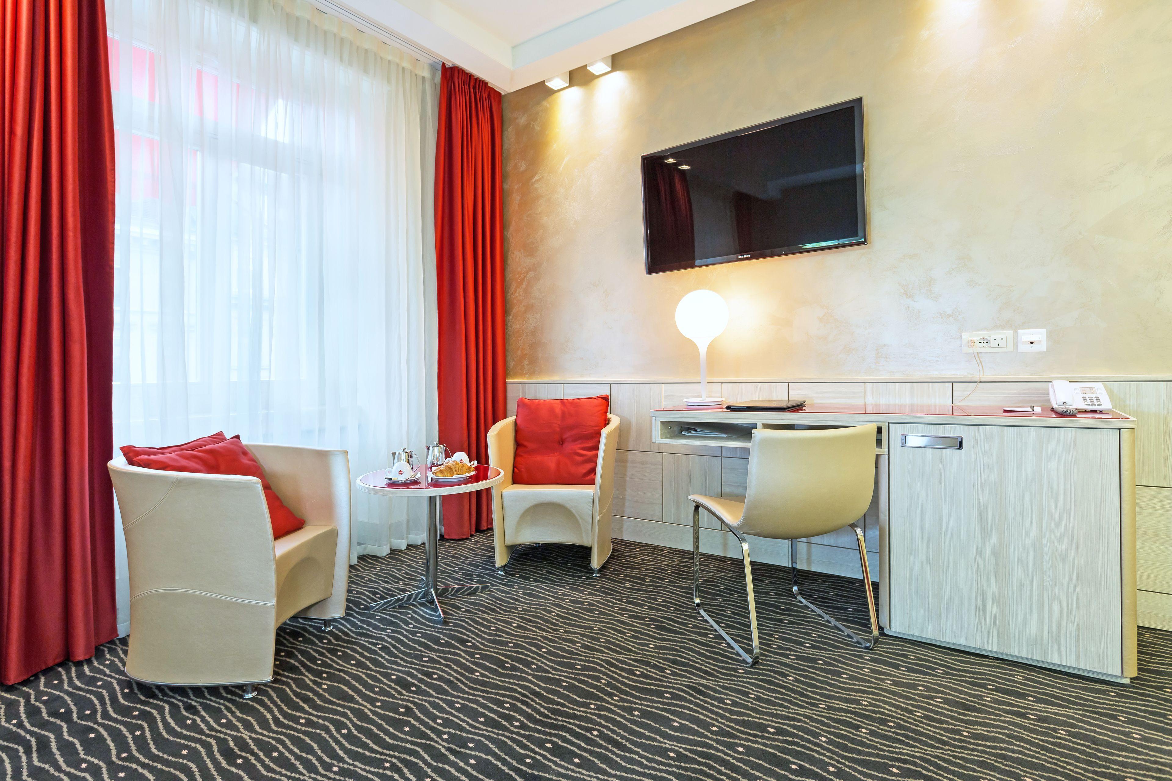 Hotel St.gotthard 4*