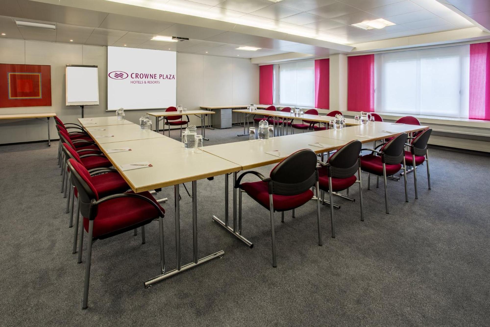 Crowne Plaza By Ihg Hotel Zurich