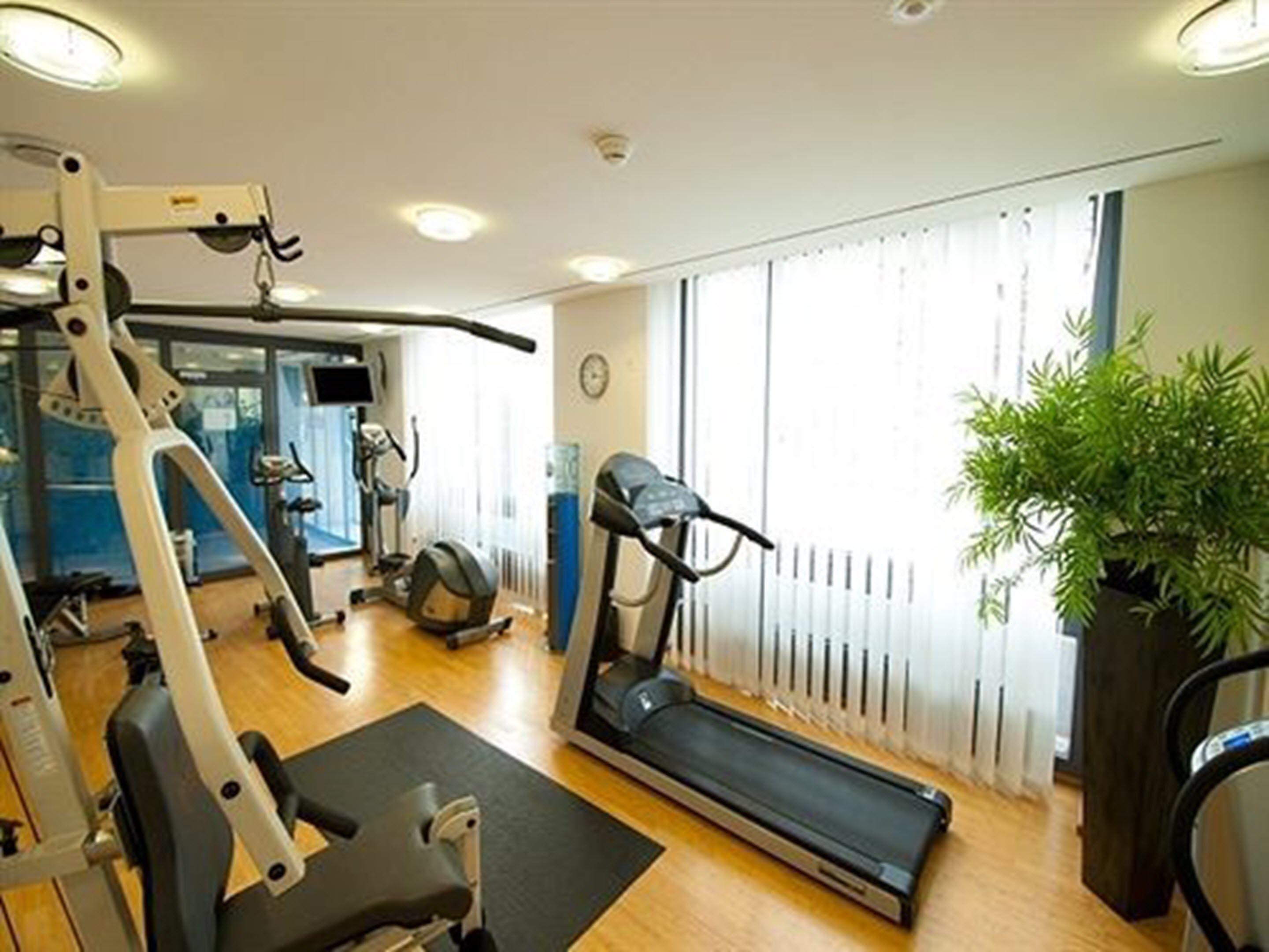 Plaza Hotel 4*