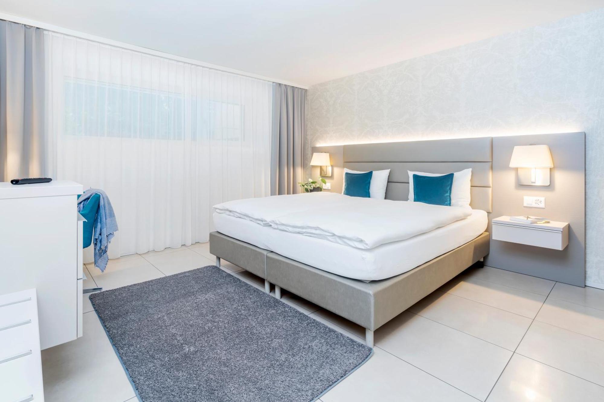 Aparthotel - Lindenstrasse 4*