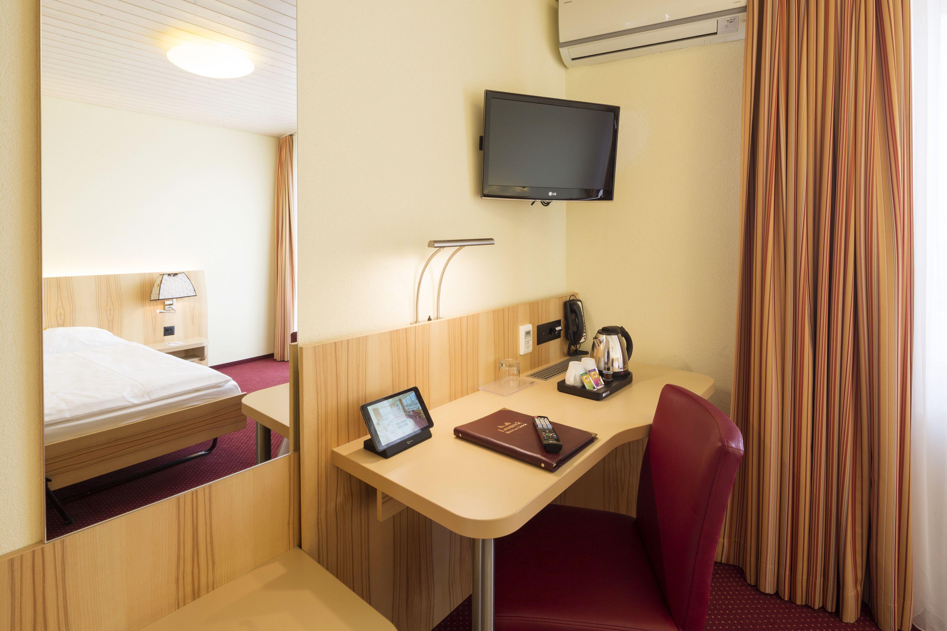 Fred Leonhardstrasse - Mobile Check-in Hotel