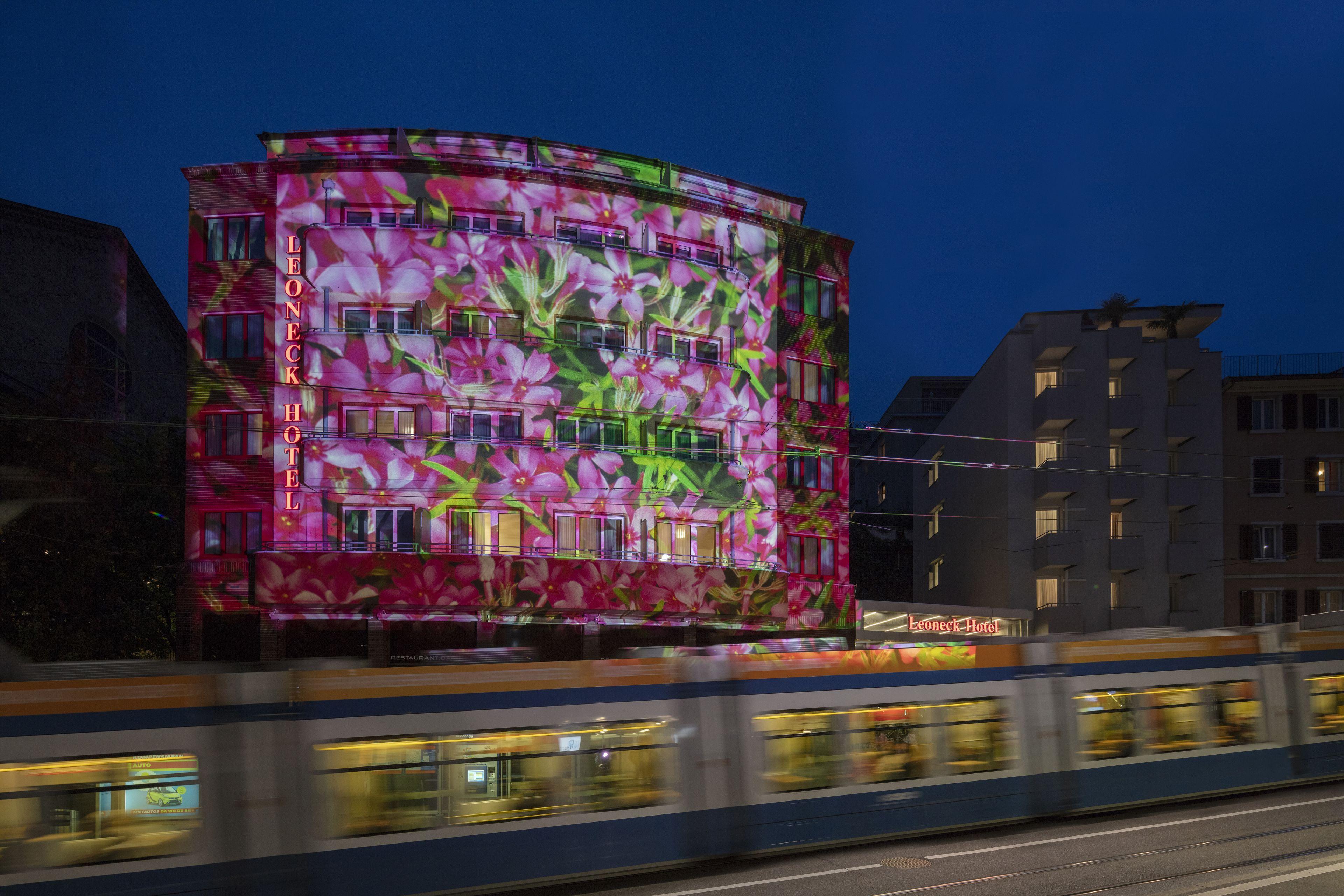 Fred Leonhardstrasse - Mobile Check-in Hotel