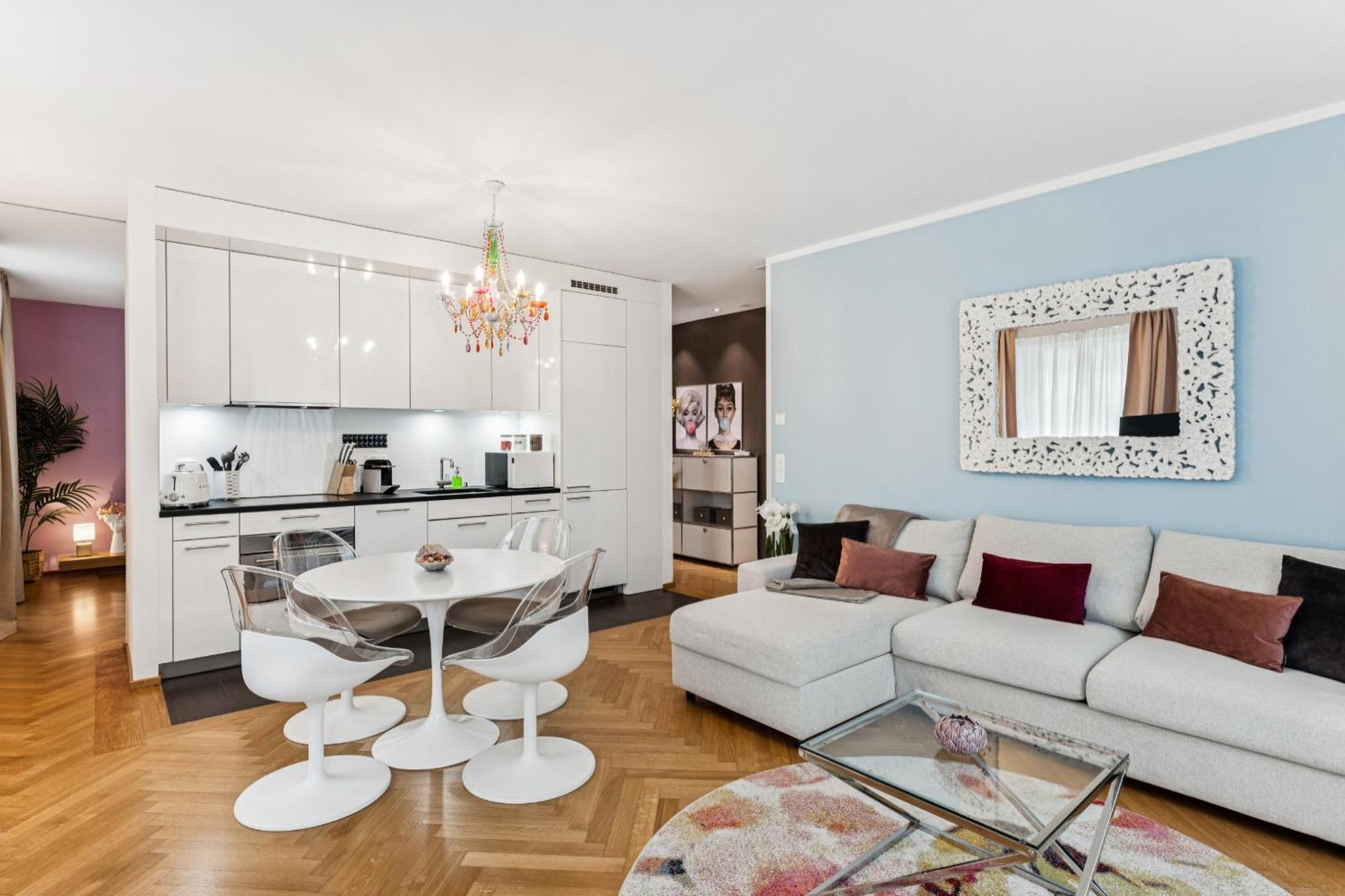 Location Ac Free Parking *