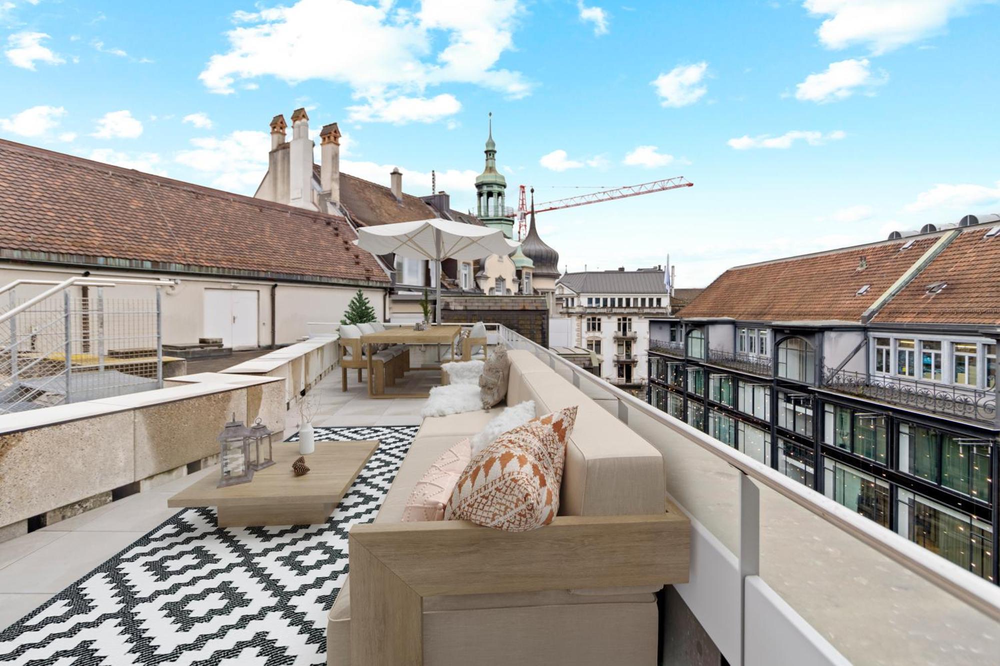 Bahnhofstrasse Designer Penthouse Private Rooftop * Zurich