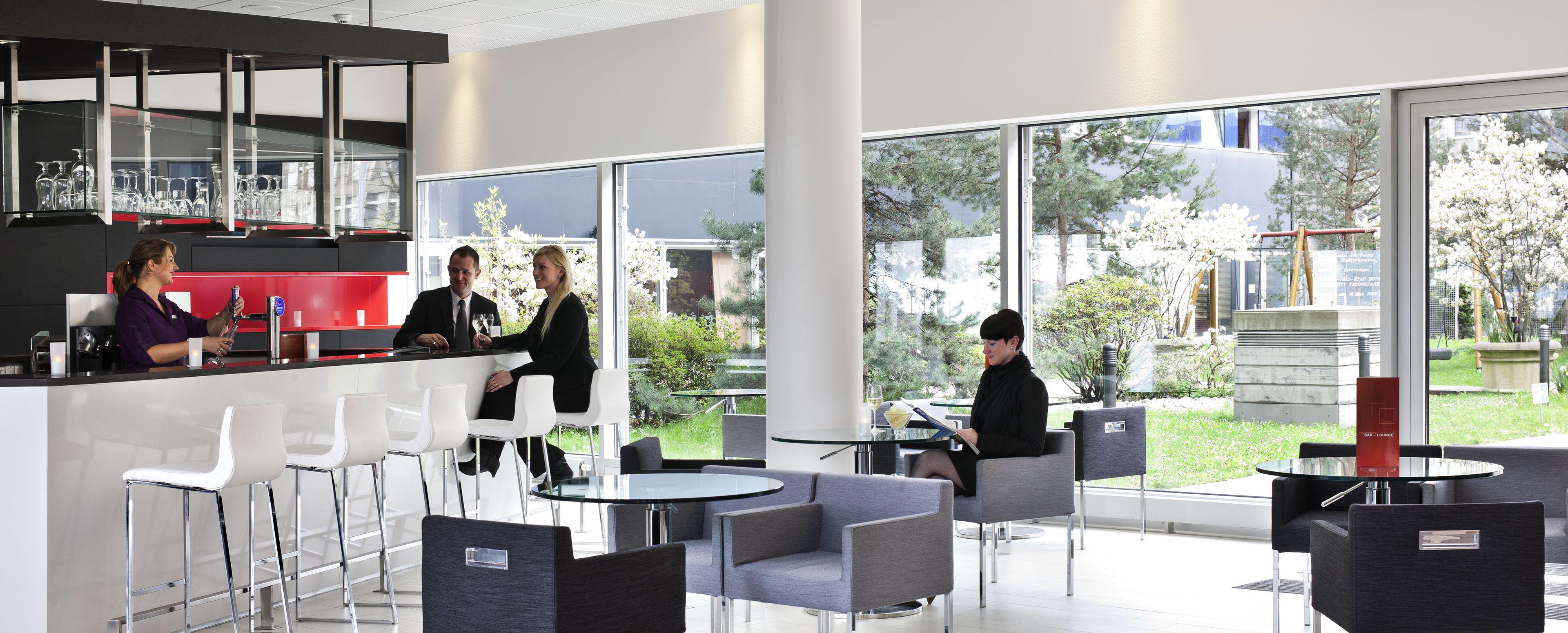 Novotel West Hotel 4*