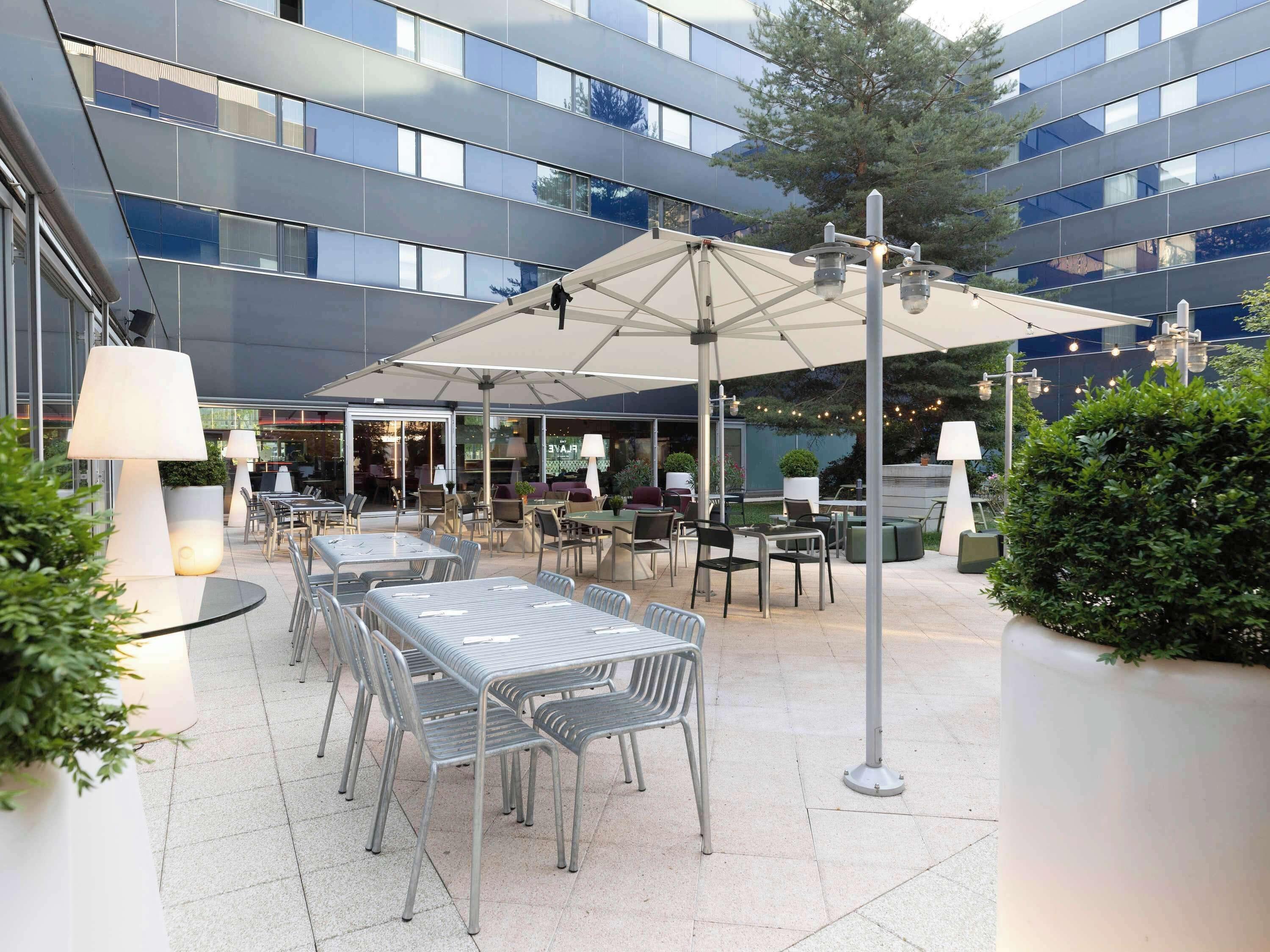 Hotel Novotel West