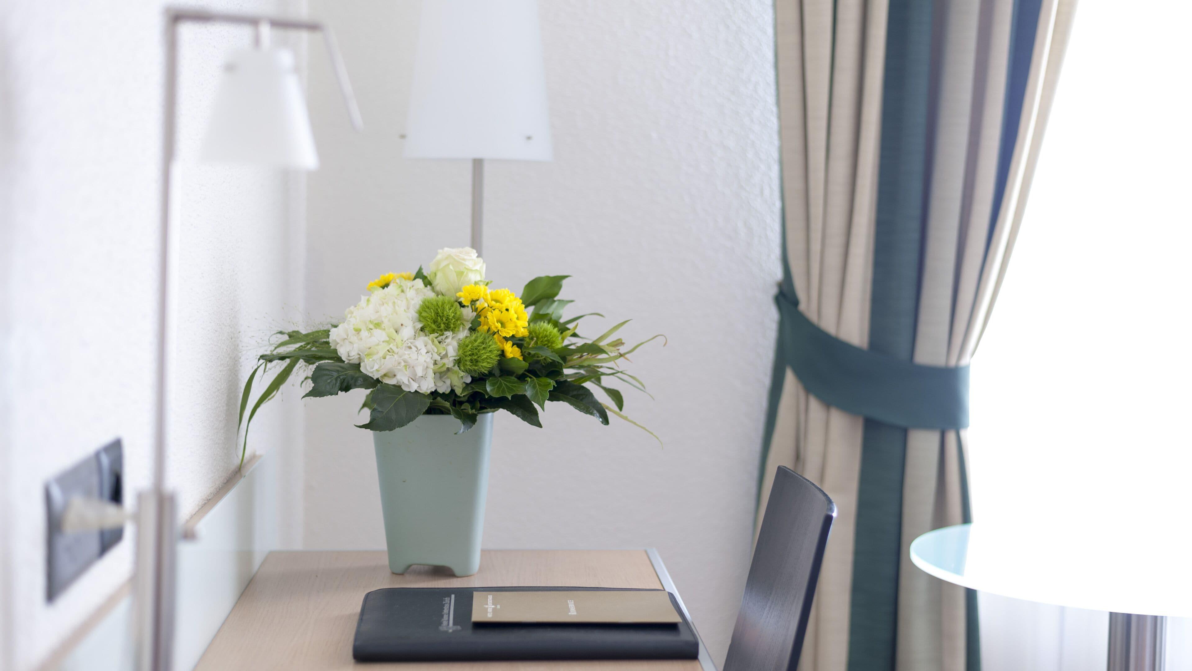 Krone Unterstrass Zurich