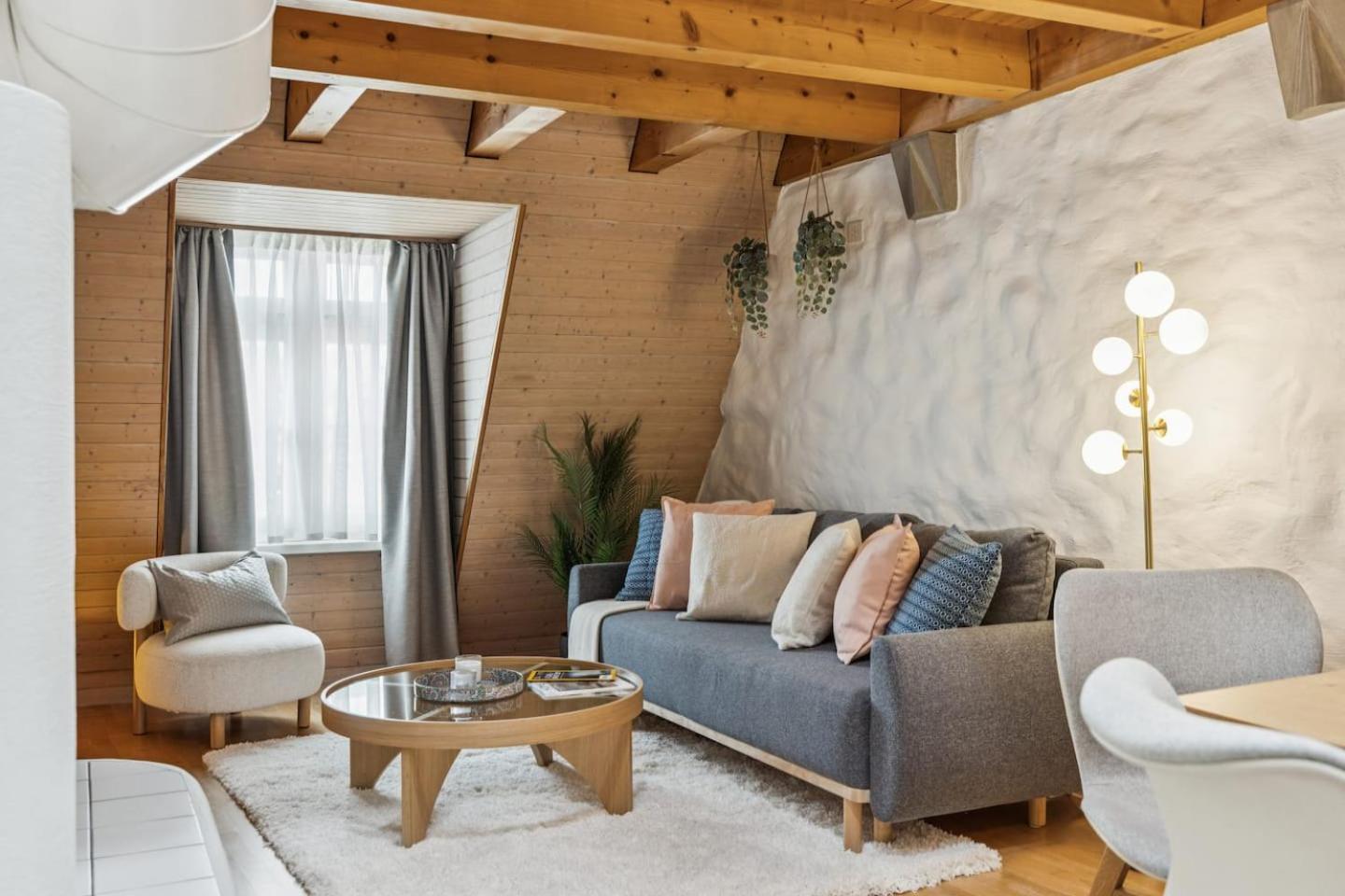 Apartment Oldtownriversideacbalconyfreeparkingwaterview