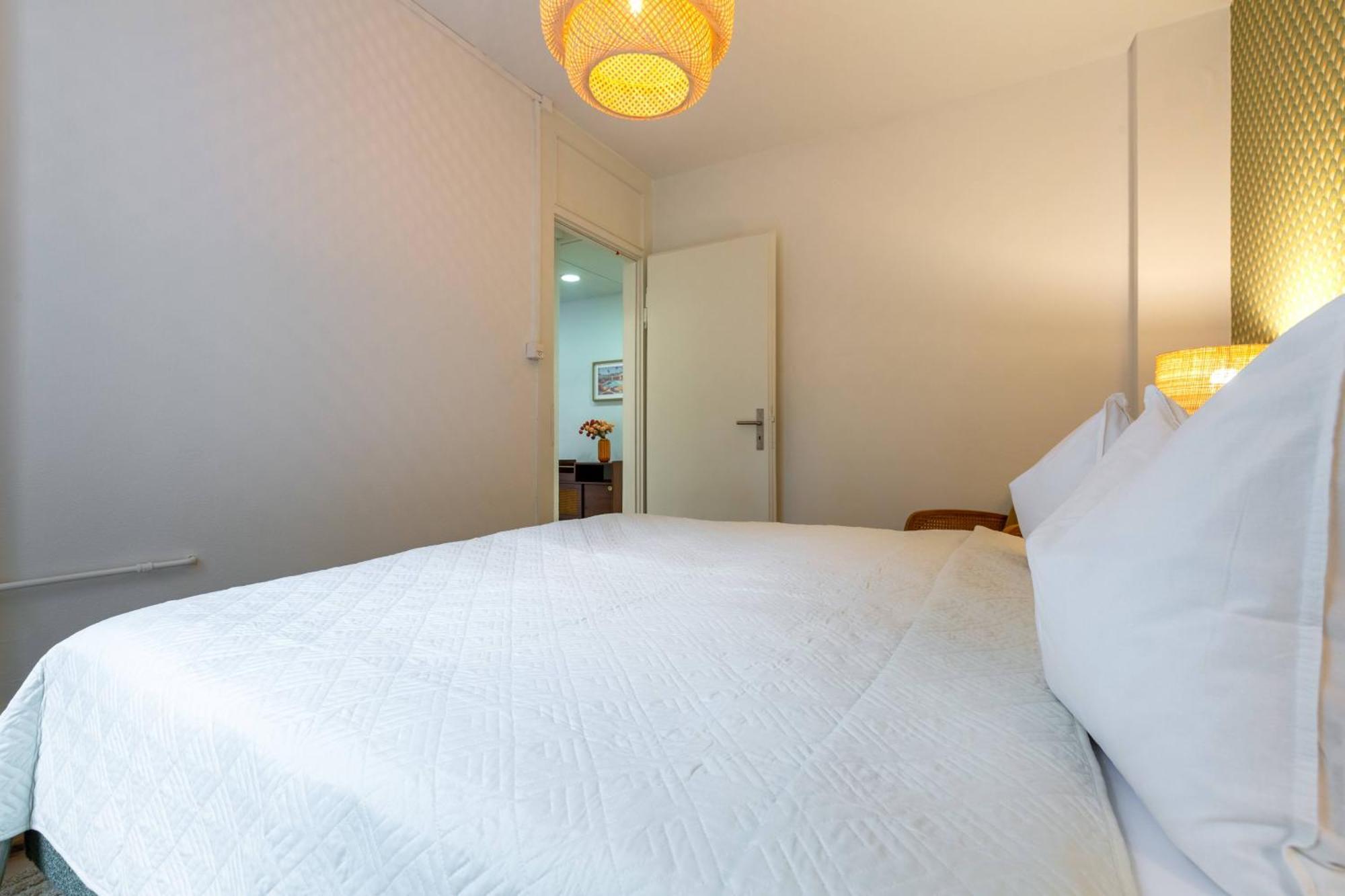 Apartment Retro Suite 2 King Beds & Sofa Bed Zuerich Hb