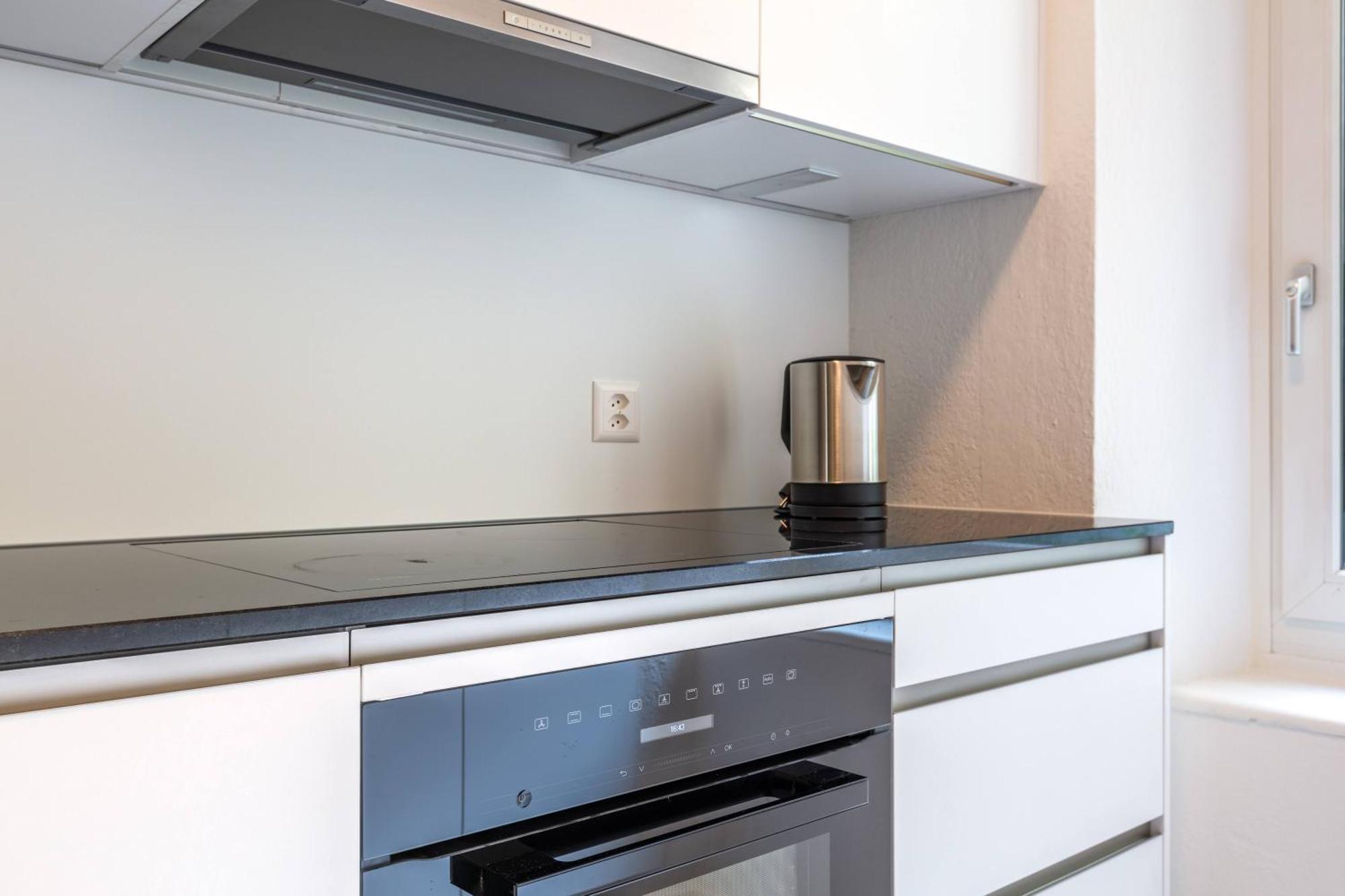 Retro Suite 2 King Beds & Sofa Bed Zuerich Hb Apartment Zurich