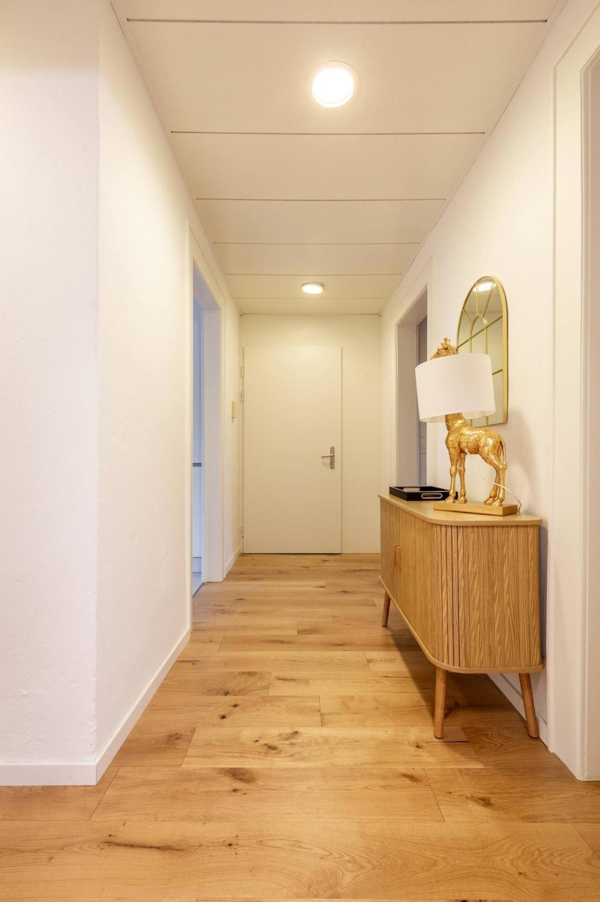 Jungle 3 Bedroom Apartment *