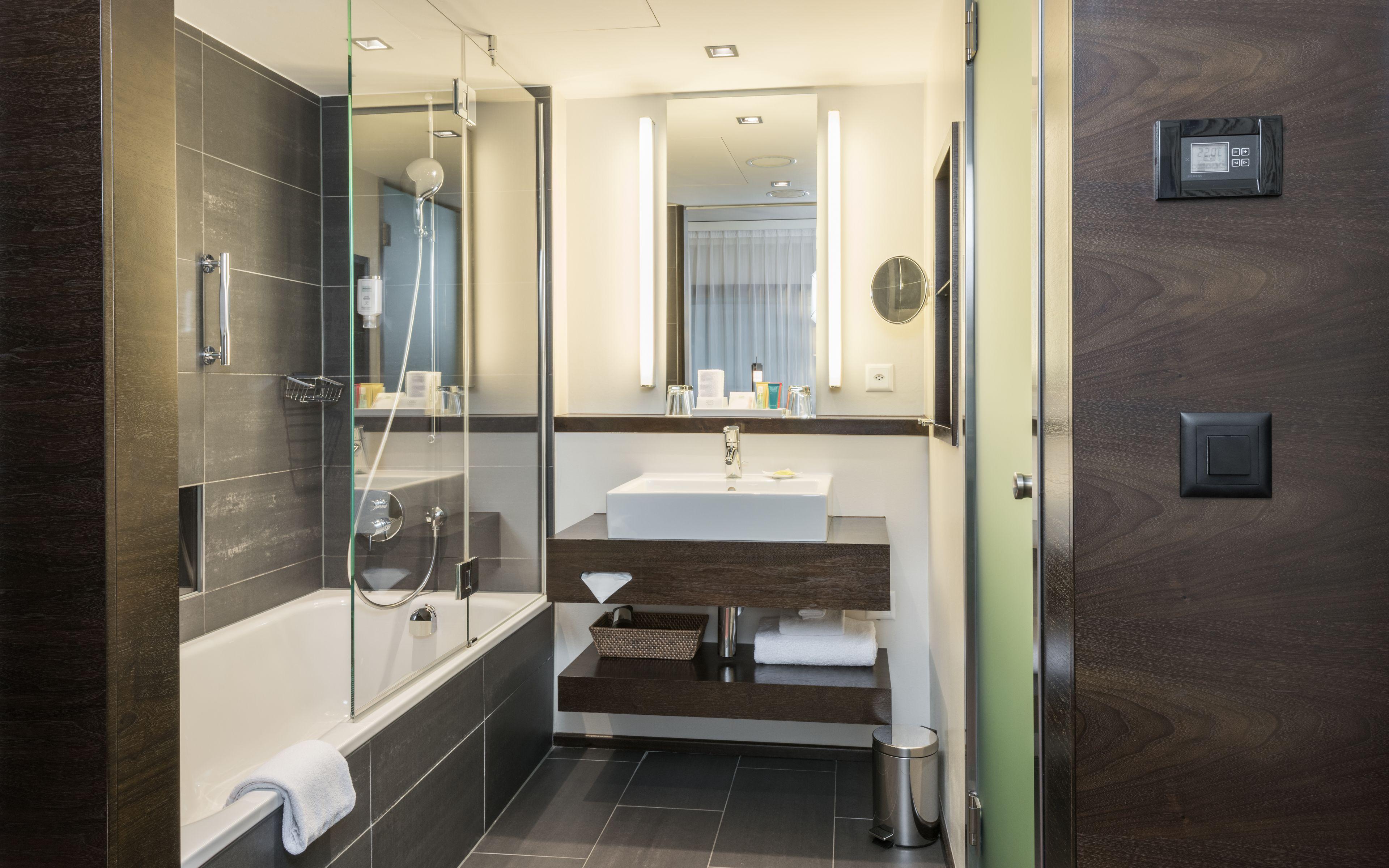 The - A Member Of Design 4*