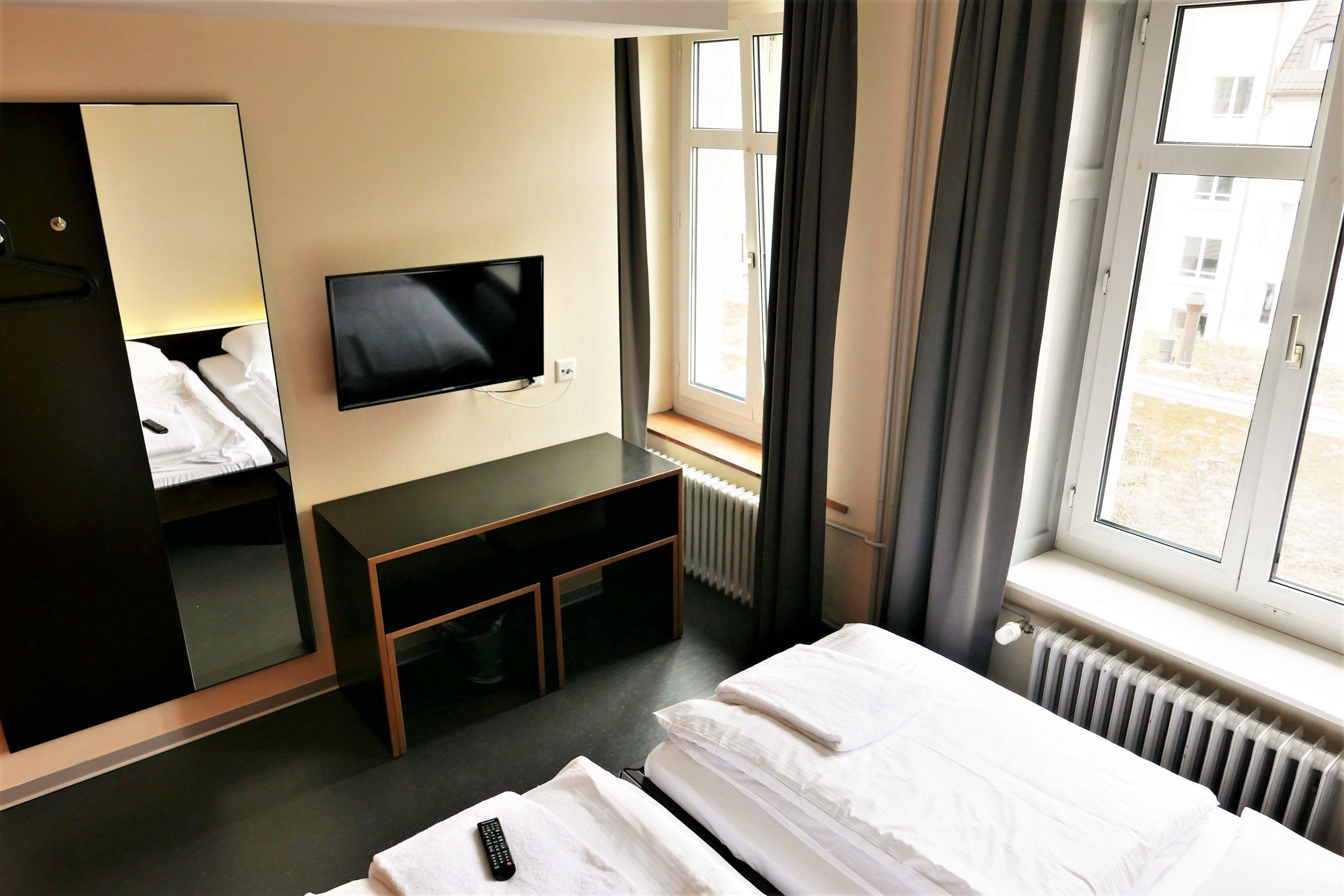 Hotel Easyhotel Centre 2*
