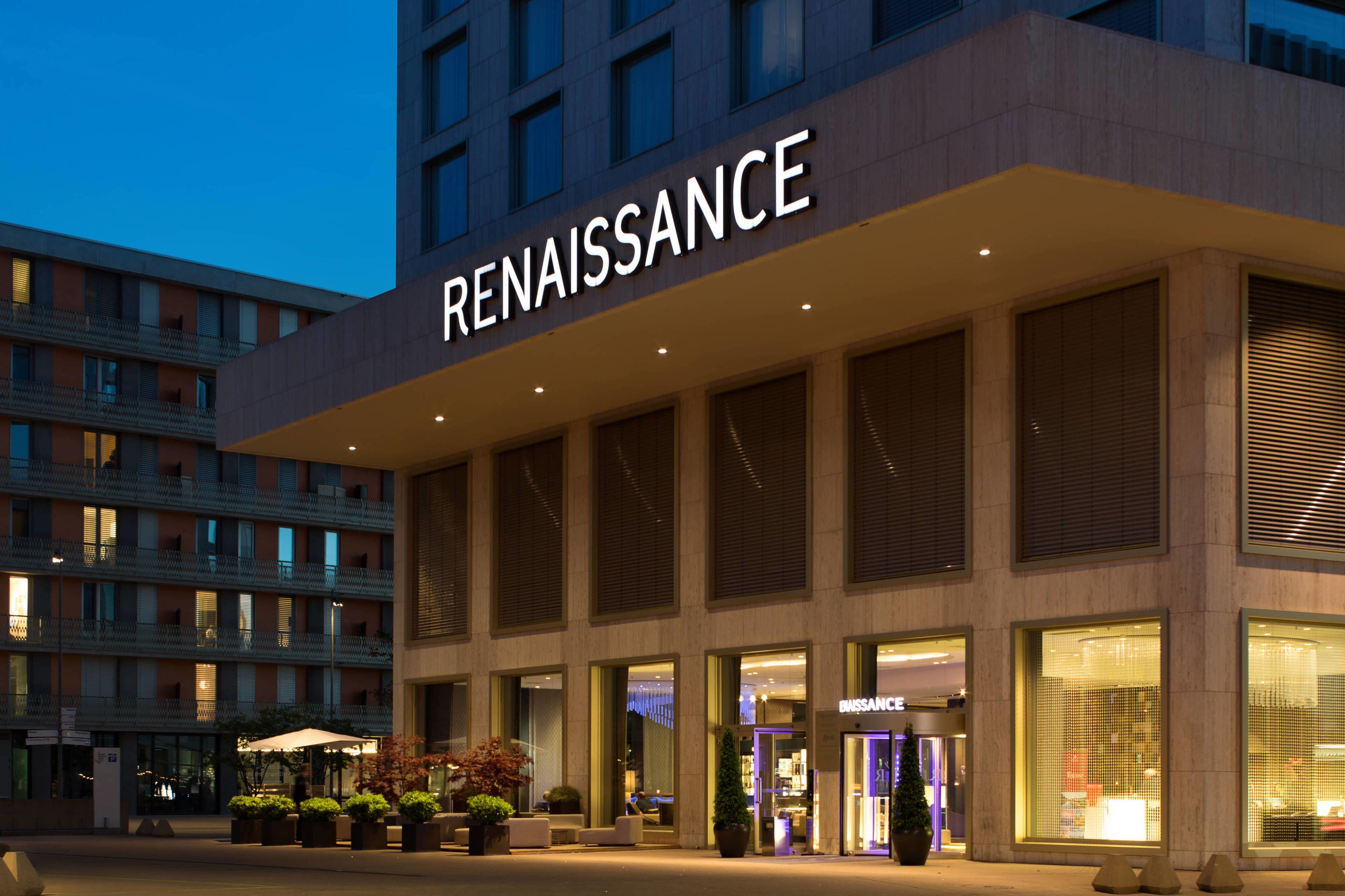 Renaissance Tower 5*