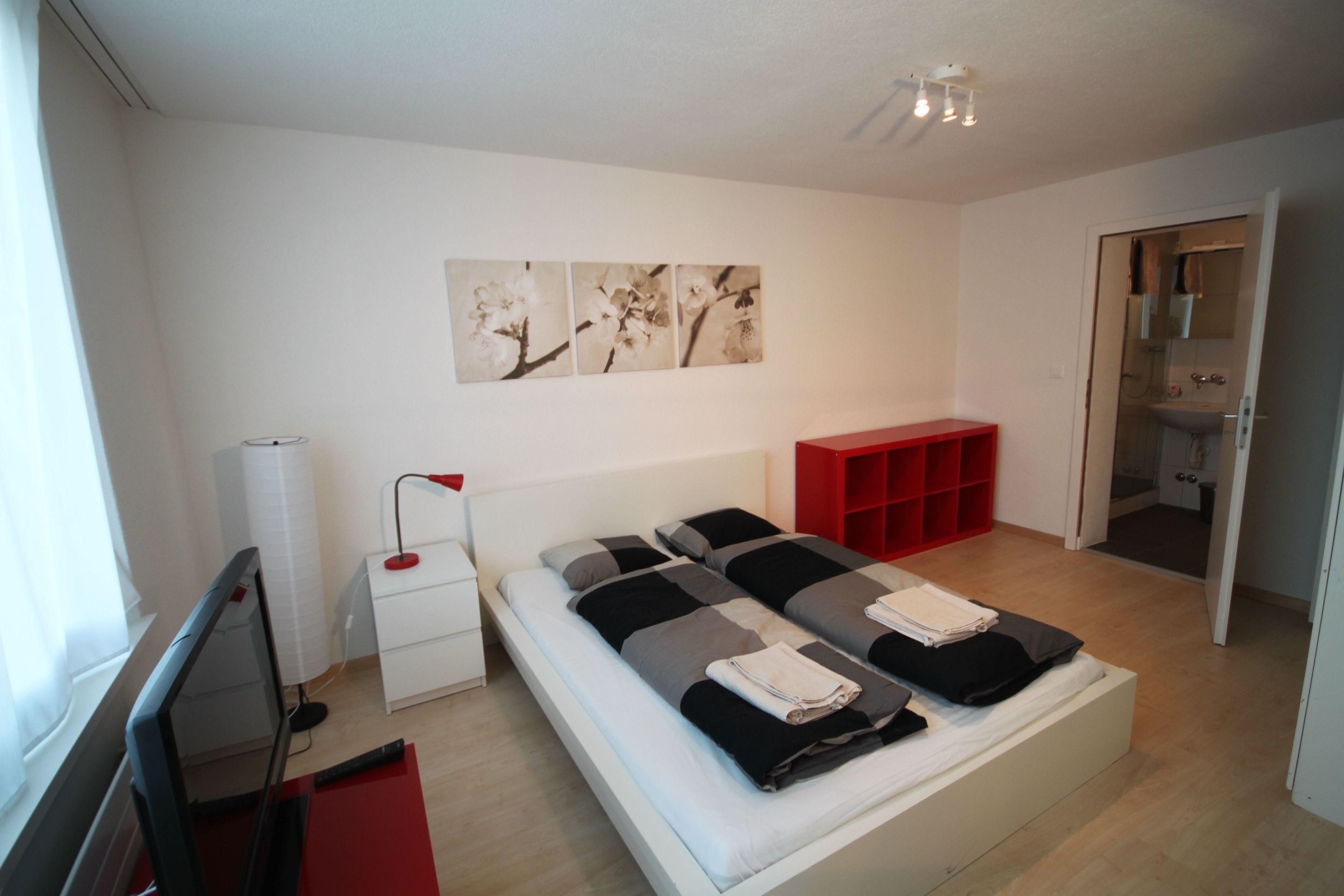 Hitrental Letzigrund - *