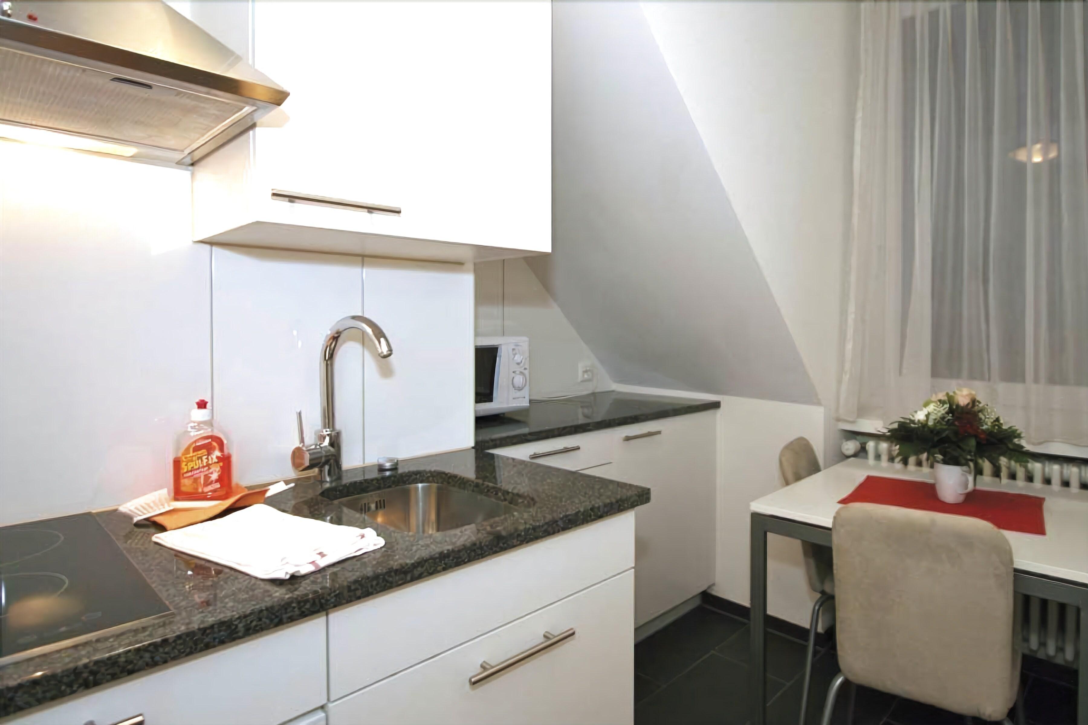 Apartment Swiss Star Aussersihl - Self Check-in