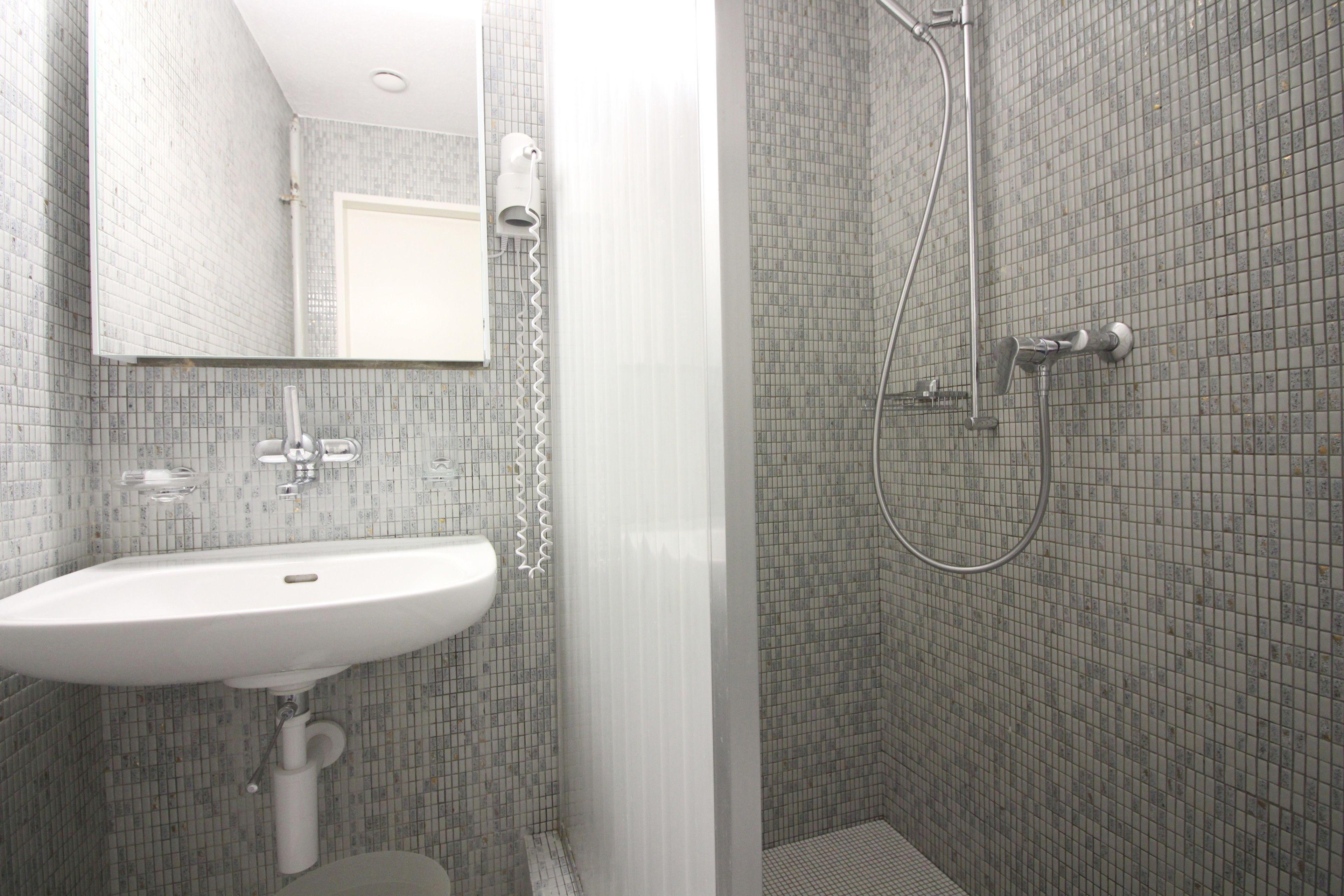 Swiss Star Aussersihl - Self Check-in *