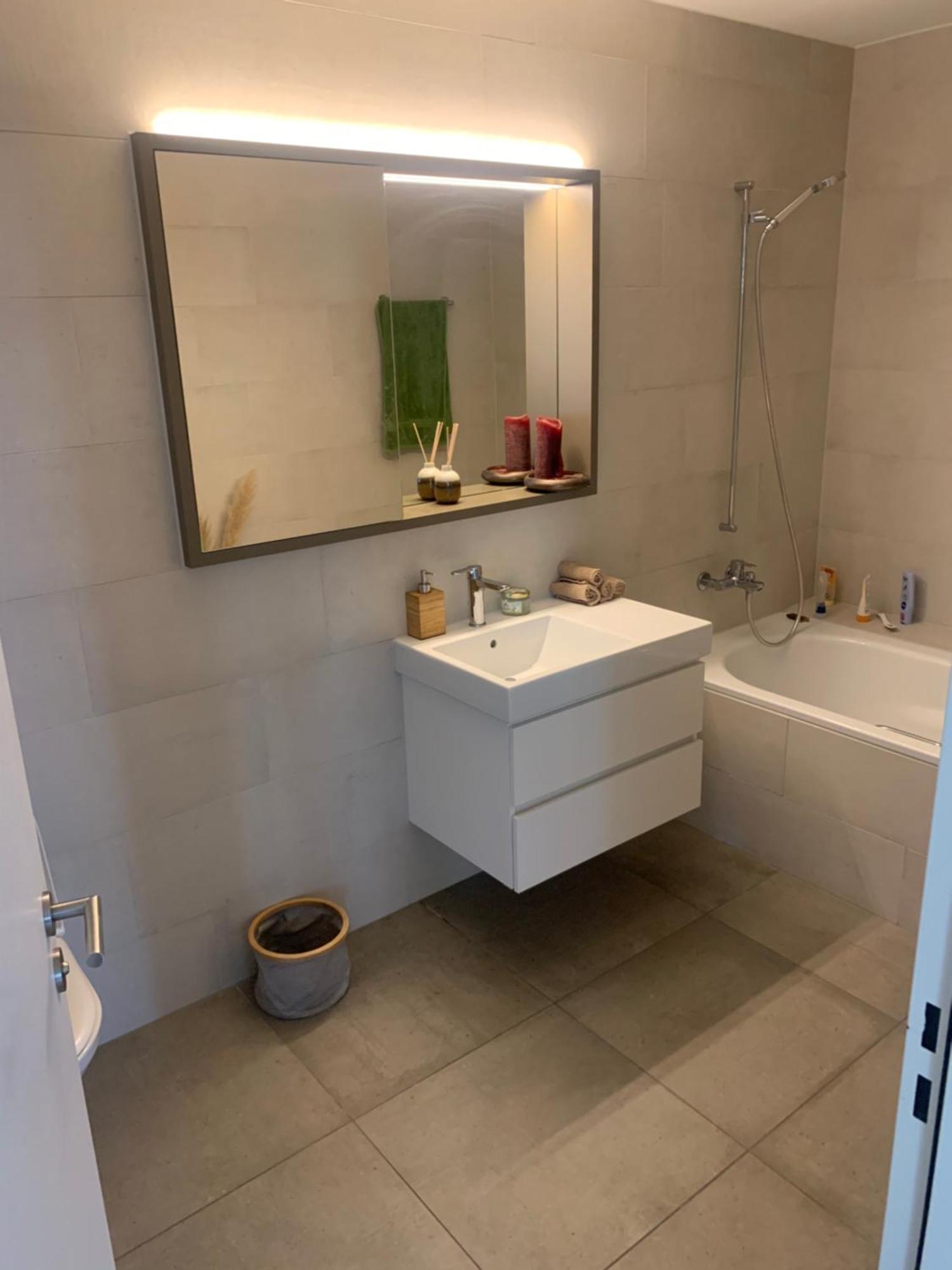 Beautiful In Apartment