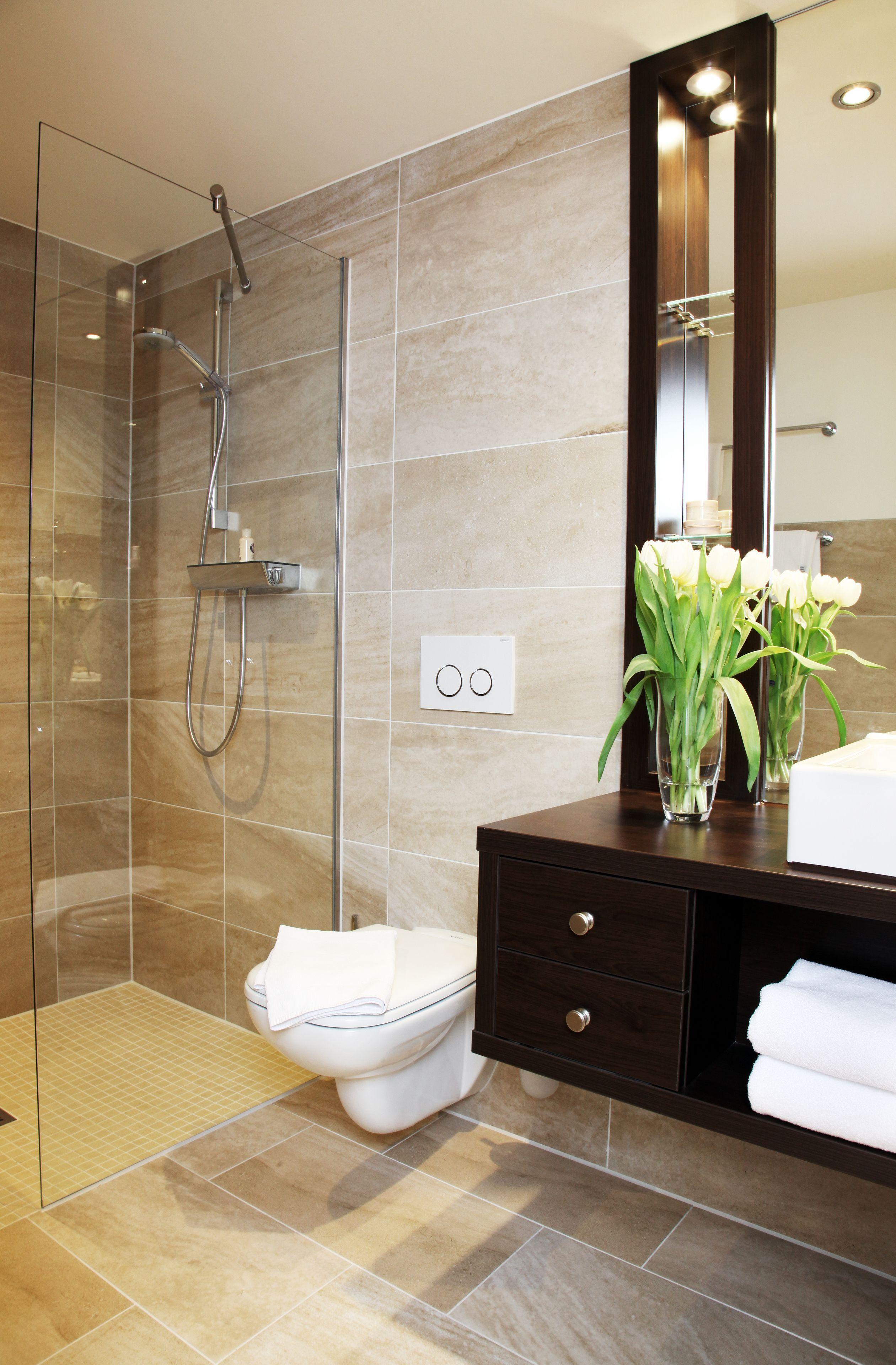 - Kieselgasse 4* Zurich