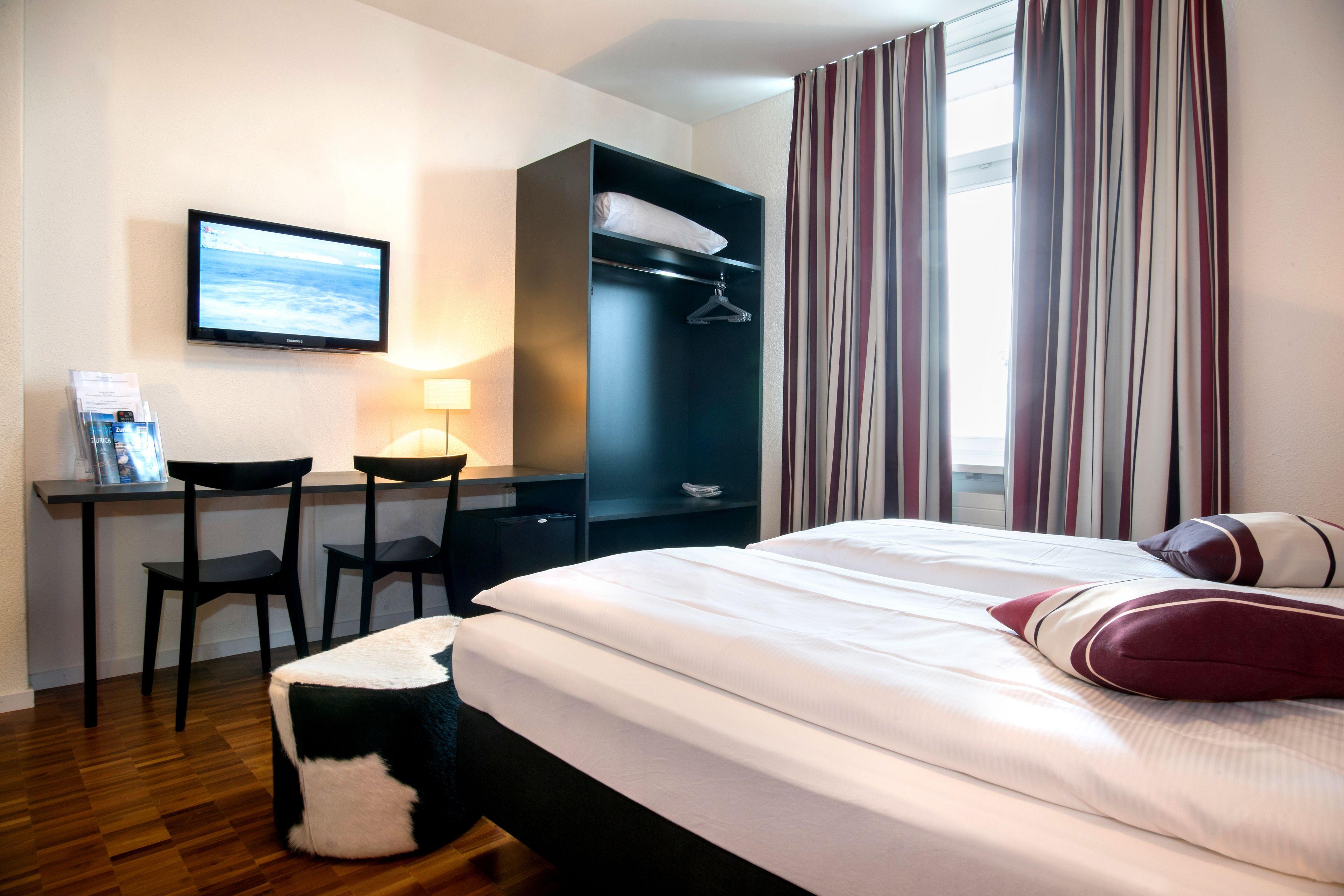 Hotel Hottingen - Near Old Town And 3*