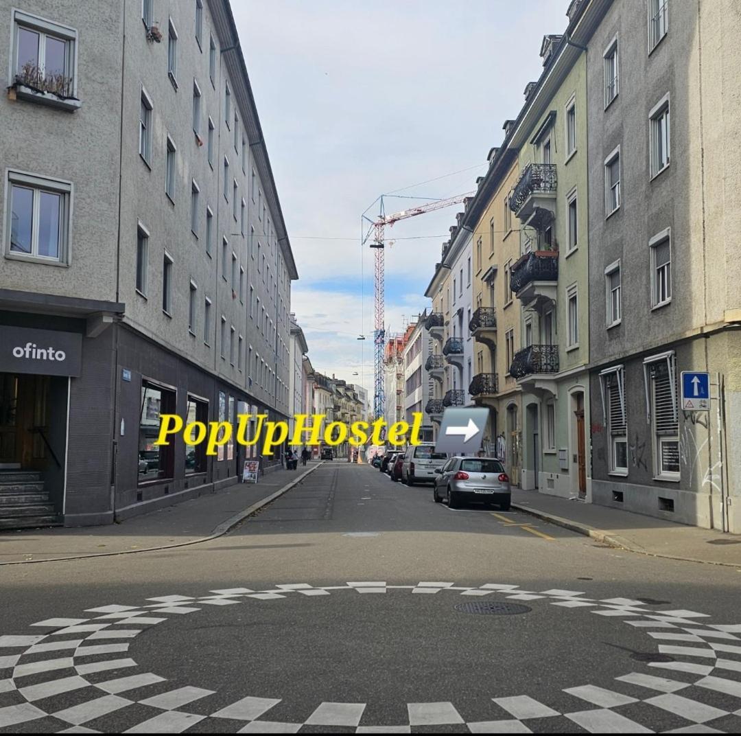 Hostel Popup Trainstation Hb *