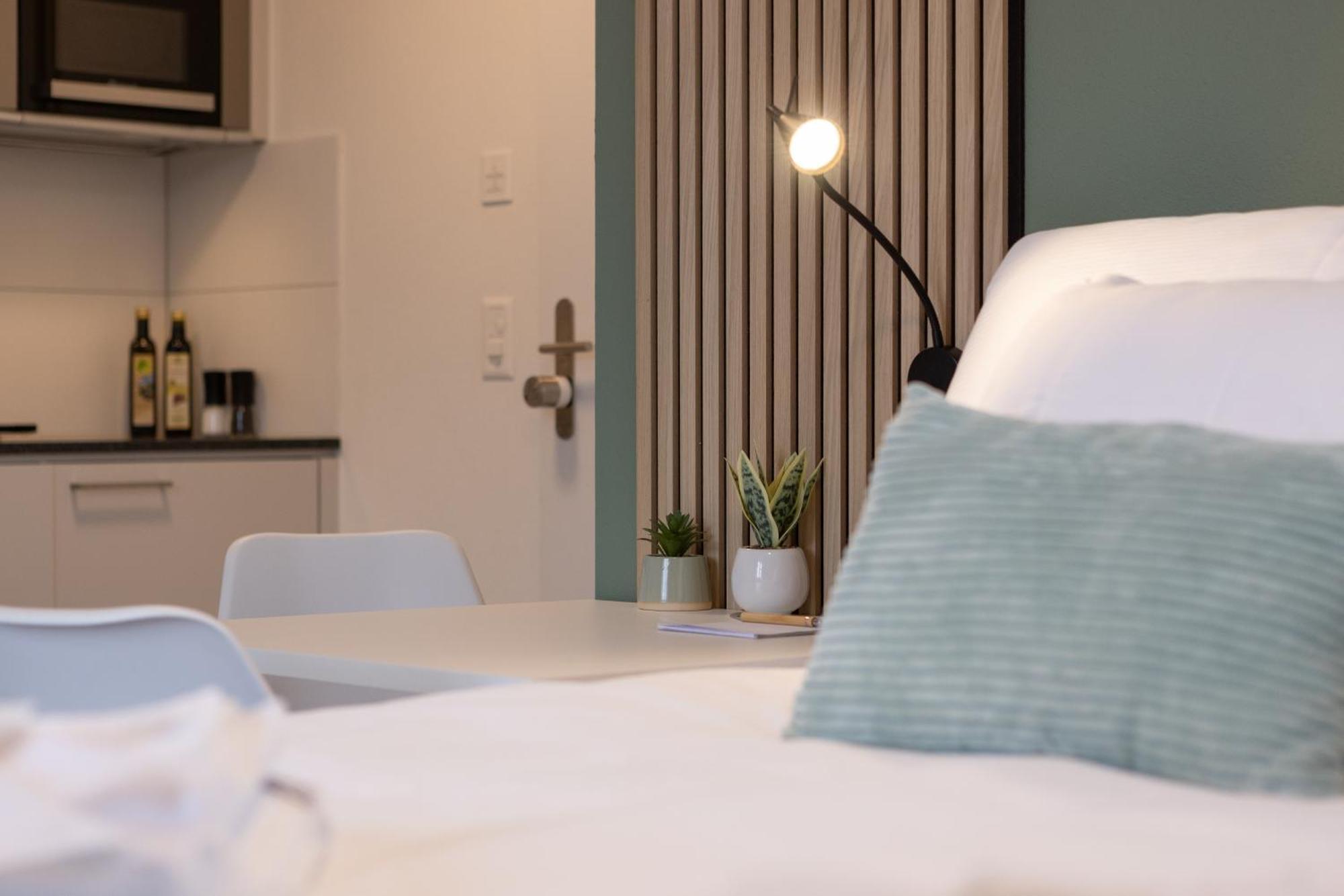 Stayy Nº7 & - Premium 24h Self Check-in Aparthotel 3*