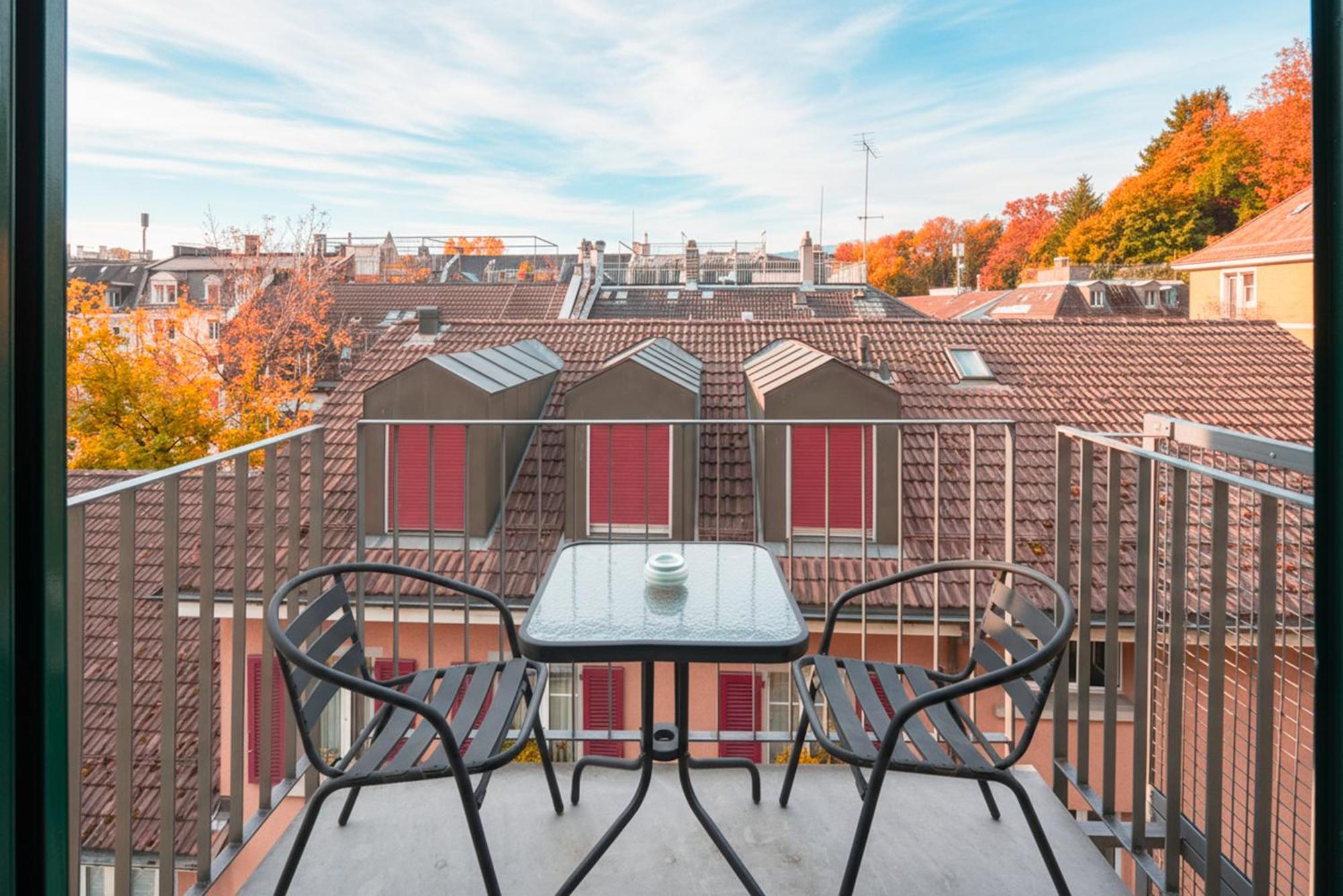 Stayy Nº7 & -self Check-in Aparthotel Zurich