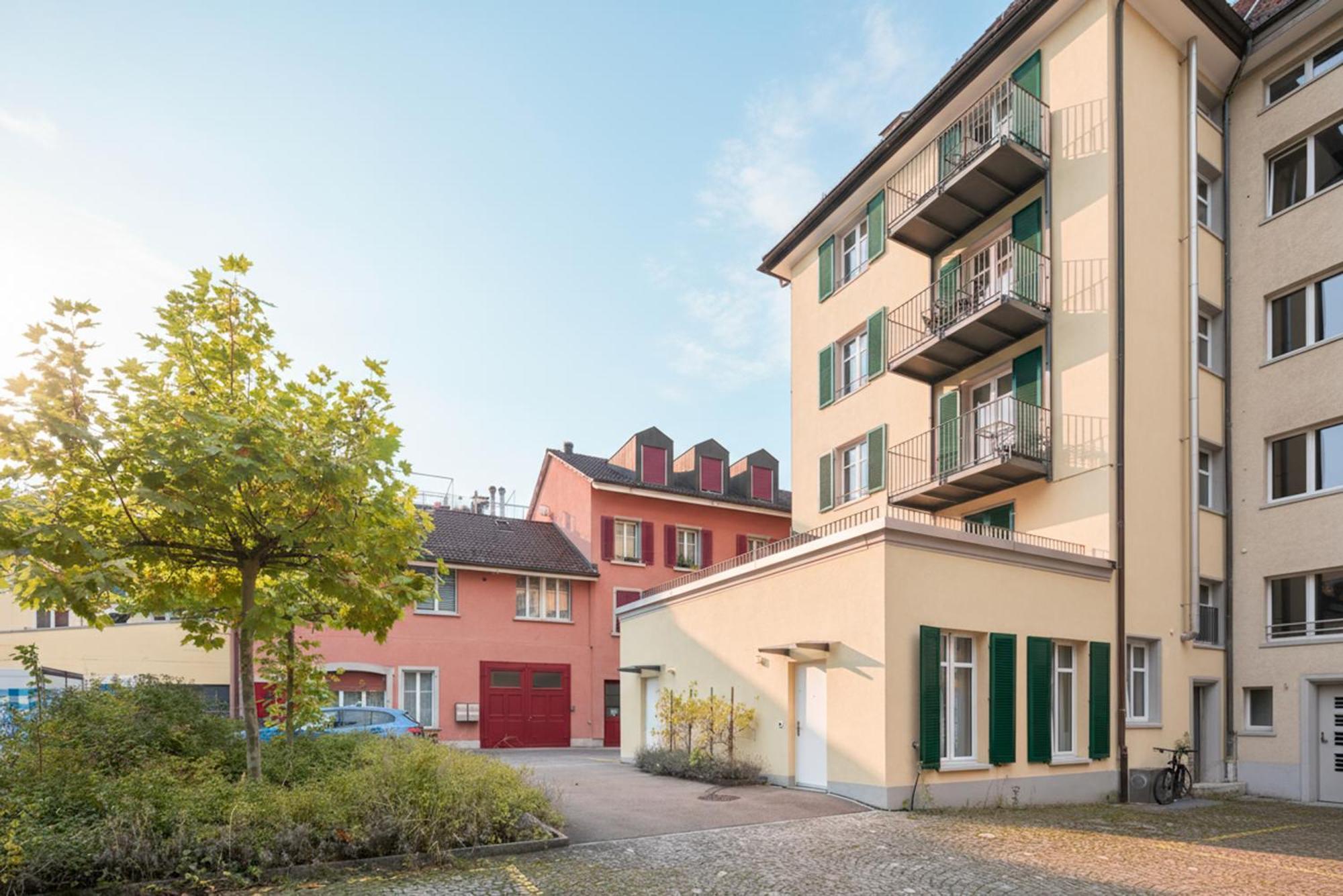 Stayy Nº7 & -self Check-in Aparthotel Zurich