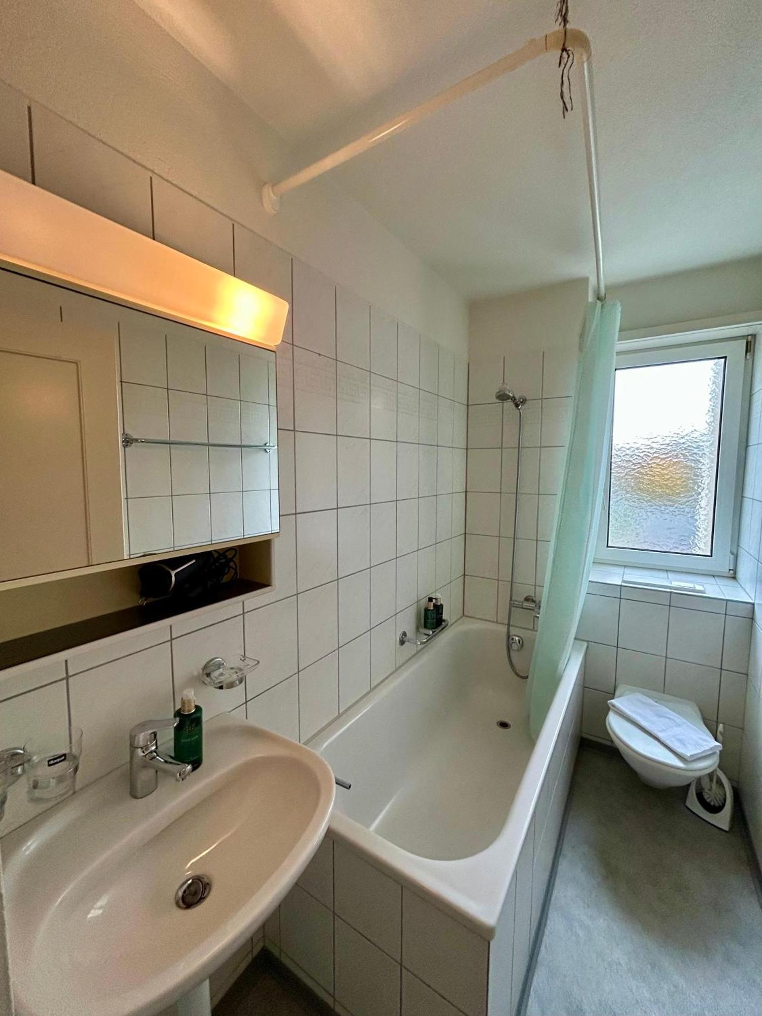 Apartment Comfort Meets Simplicity *