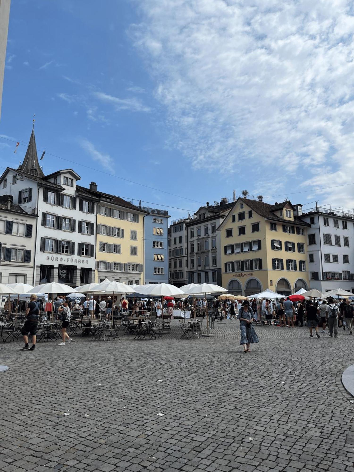 Old Town 10 Min To Mainstation With Washer & Dryer Apartment Zurich