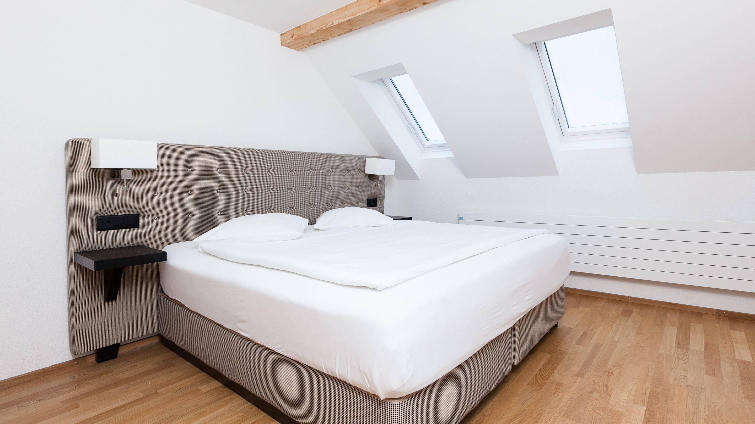 Swiss Star Longstreet - Self Check-in