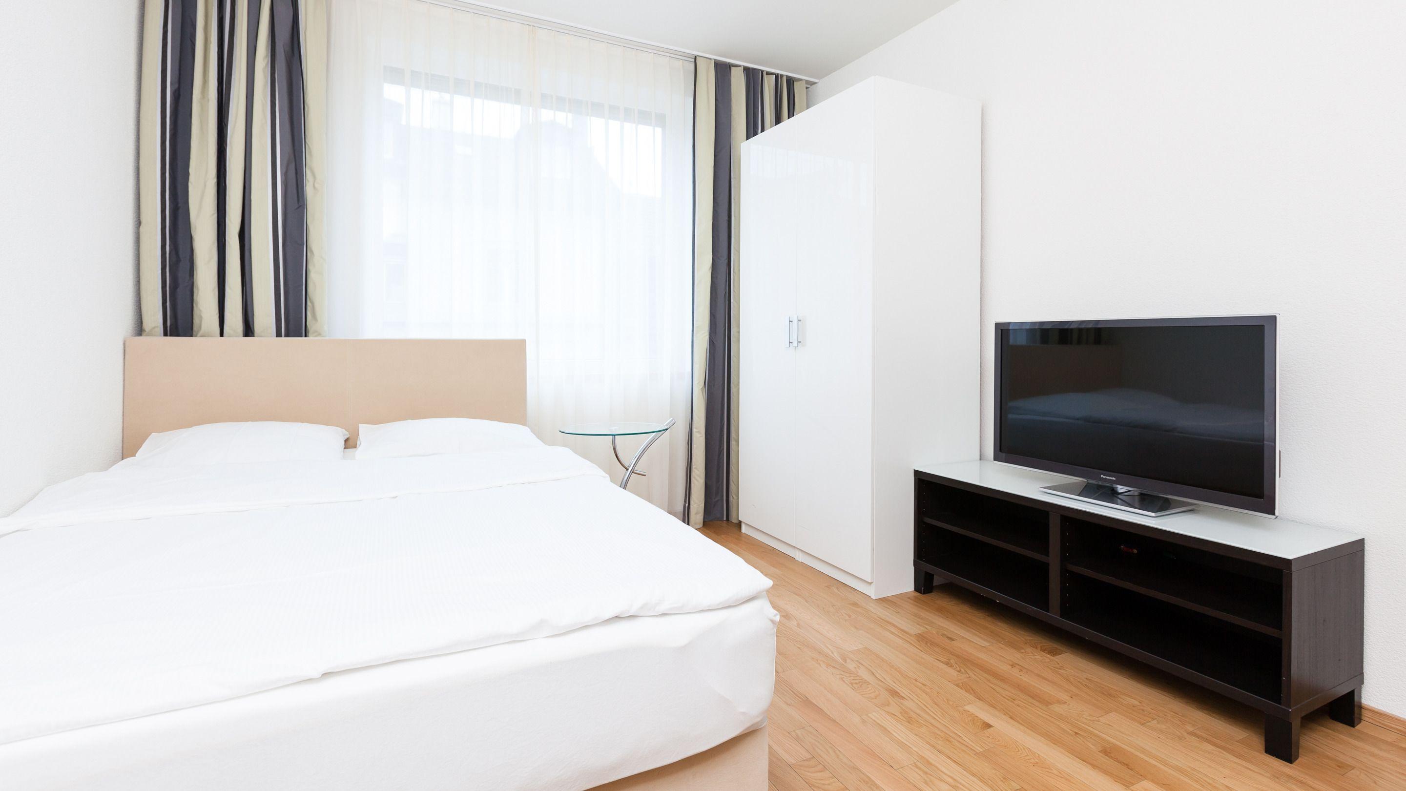 Swiss Star Longstreet - Self Check-in *